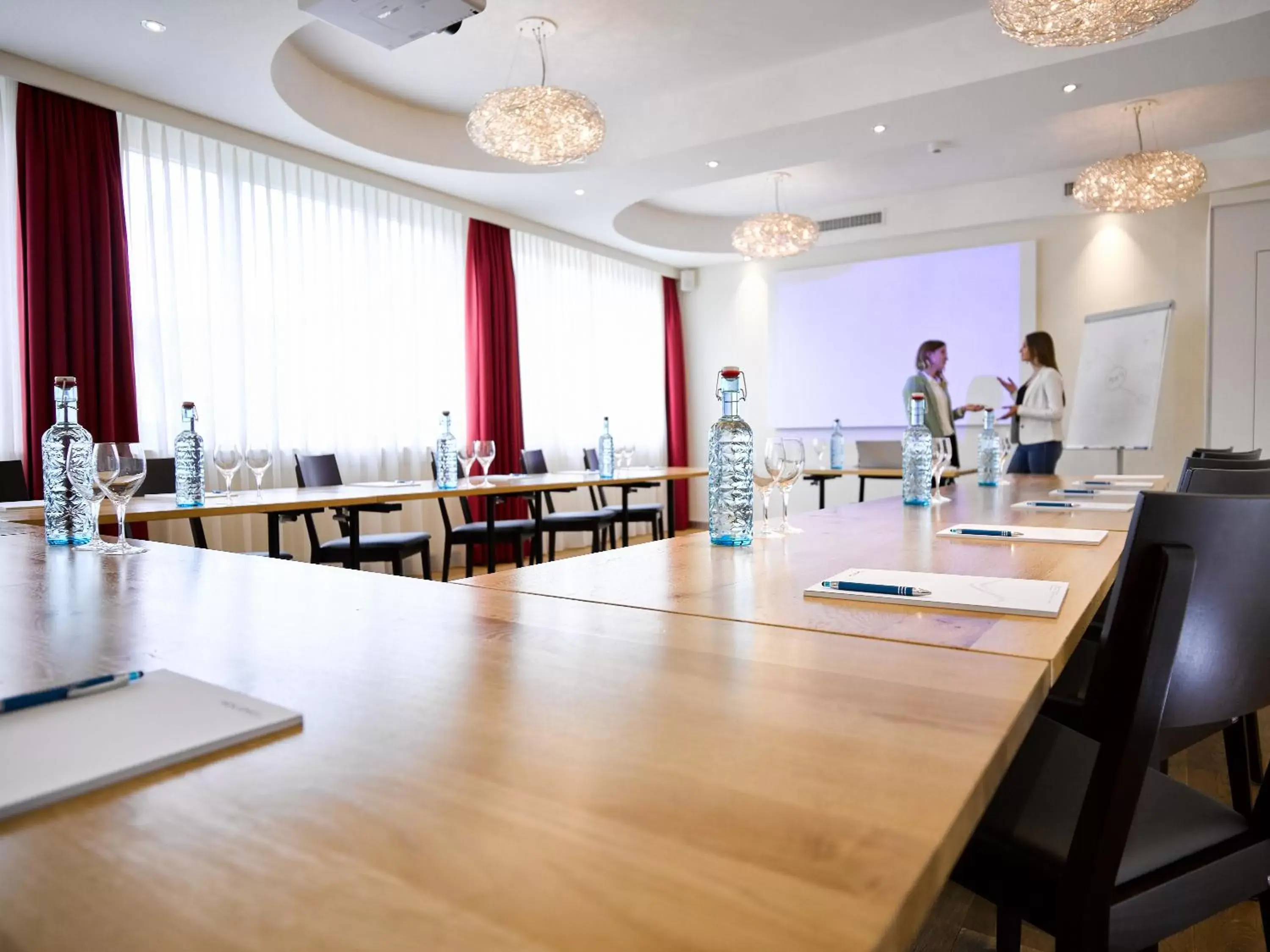 Meeting/conference room in Hotel Holiday Thun