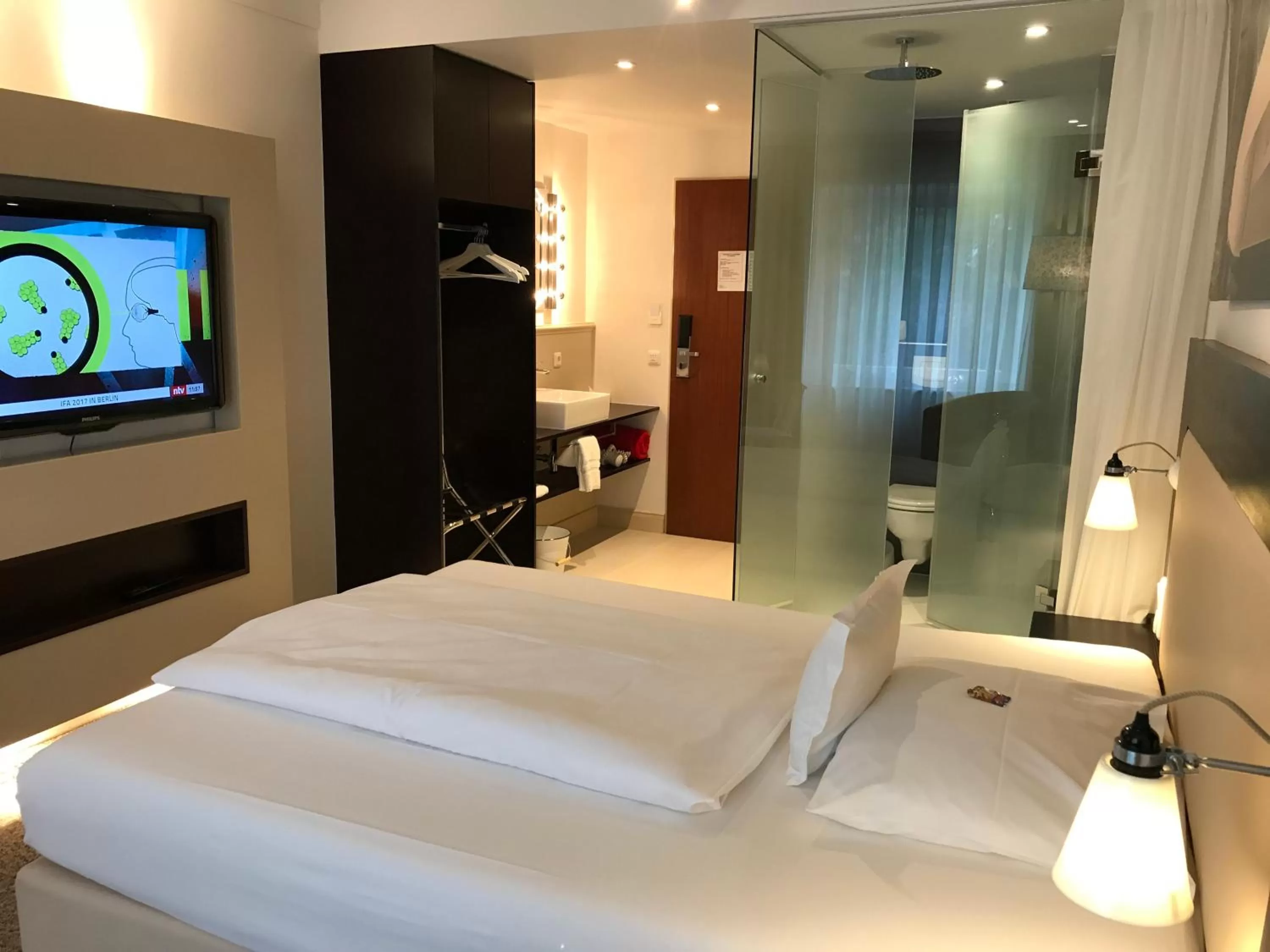 Shower, Bed in Der Kleine Hans - GARDELS Basics