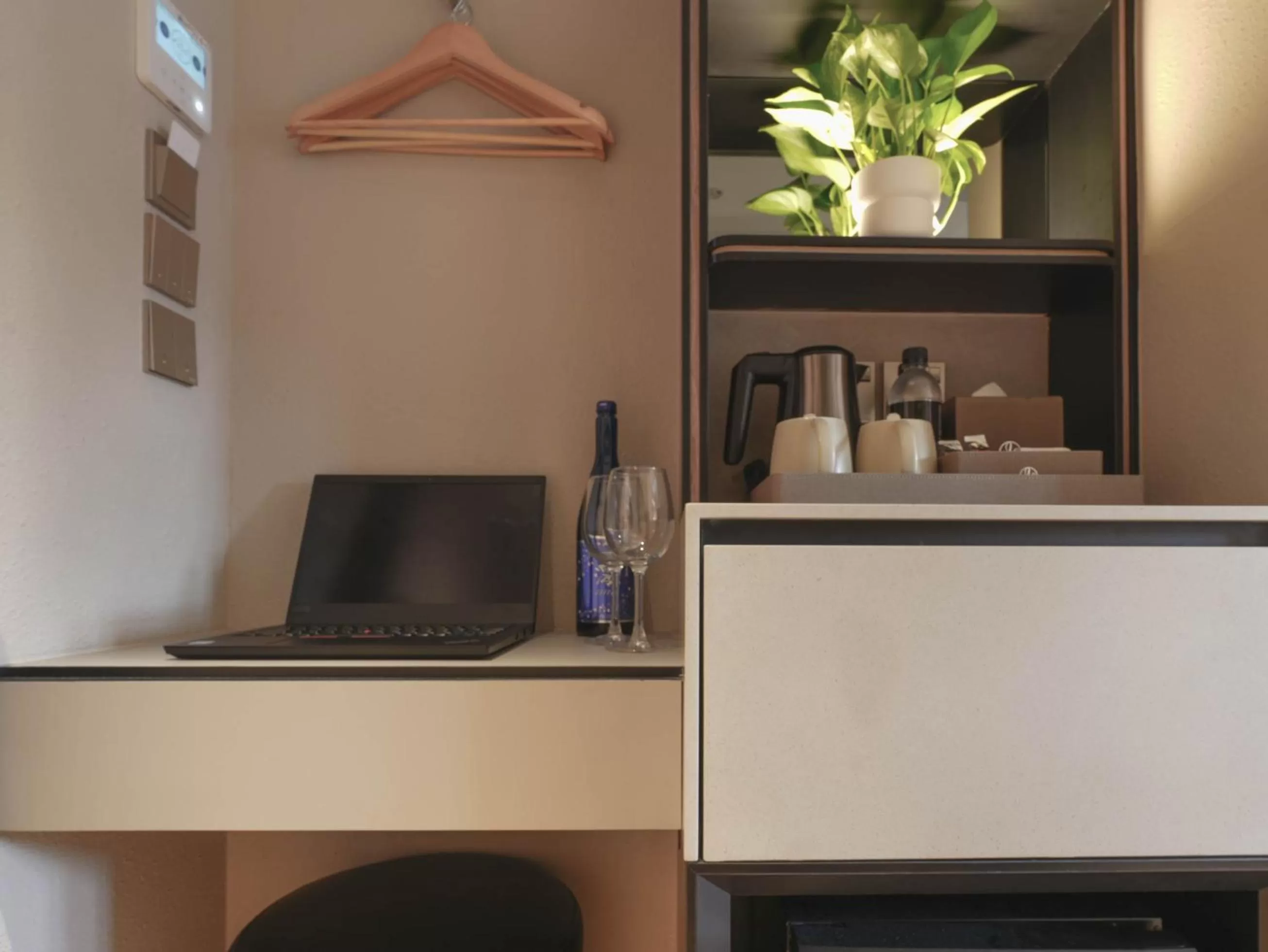 Coffee/tea facilities in Hotel 1900 Chinatown