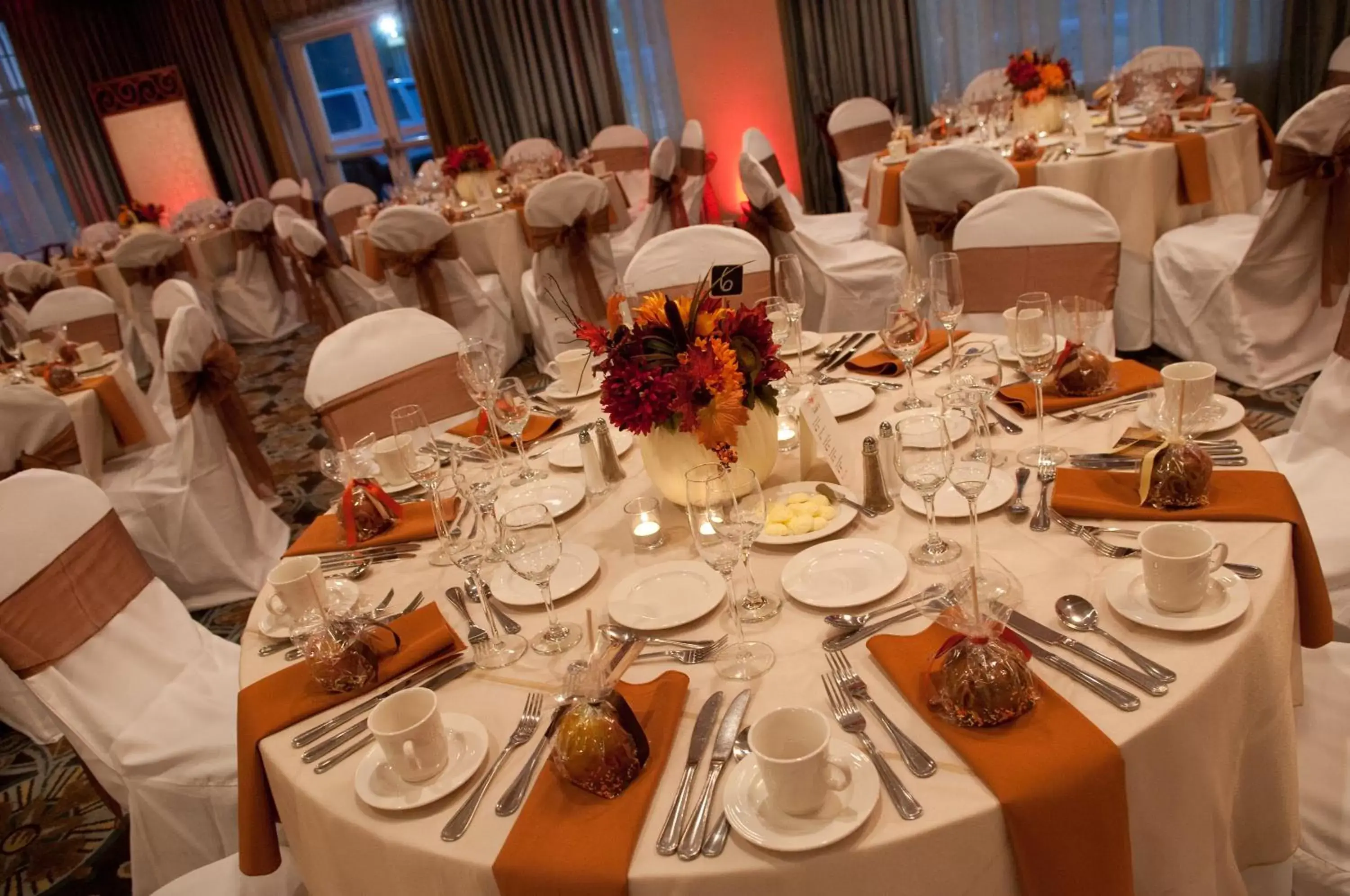 Banquet/Function facilities, Banquet Facilities in Salem Waterfront Hotel & Suites