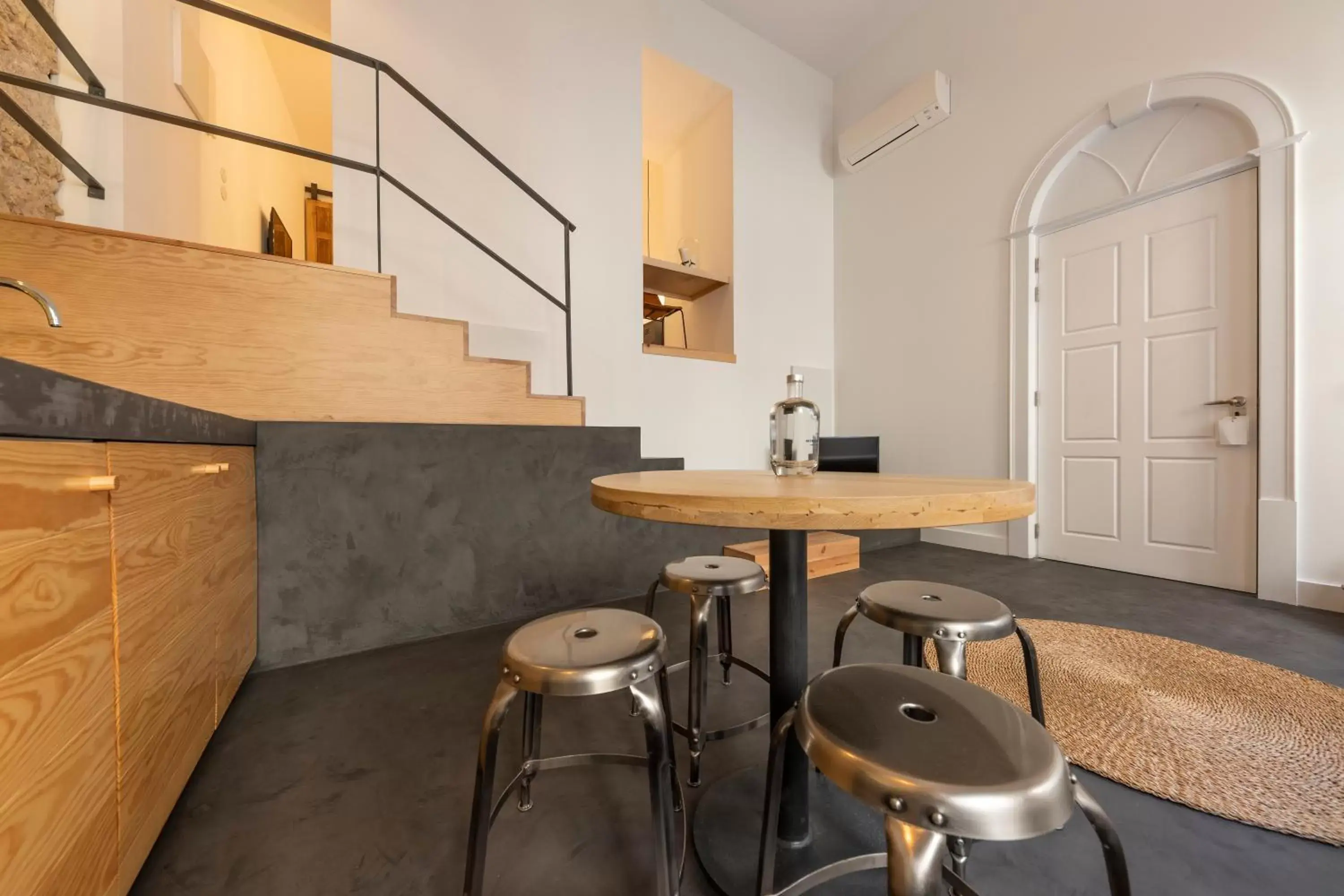 Dining area, Bathroom in Sapientia Boutique Hotel