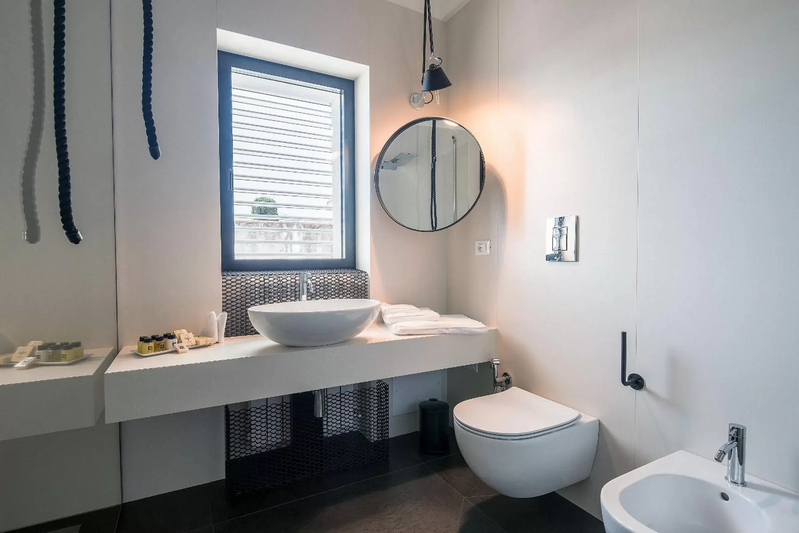 Bathroom in Biancofiore Apartments