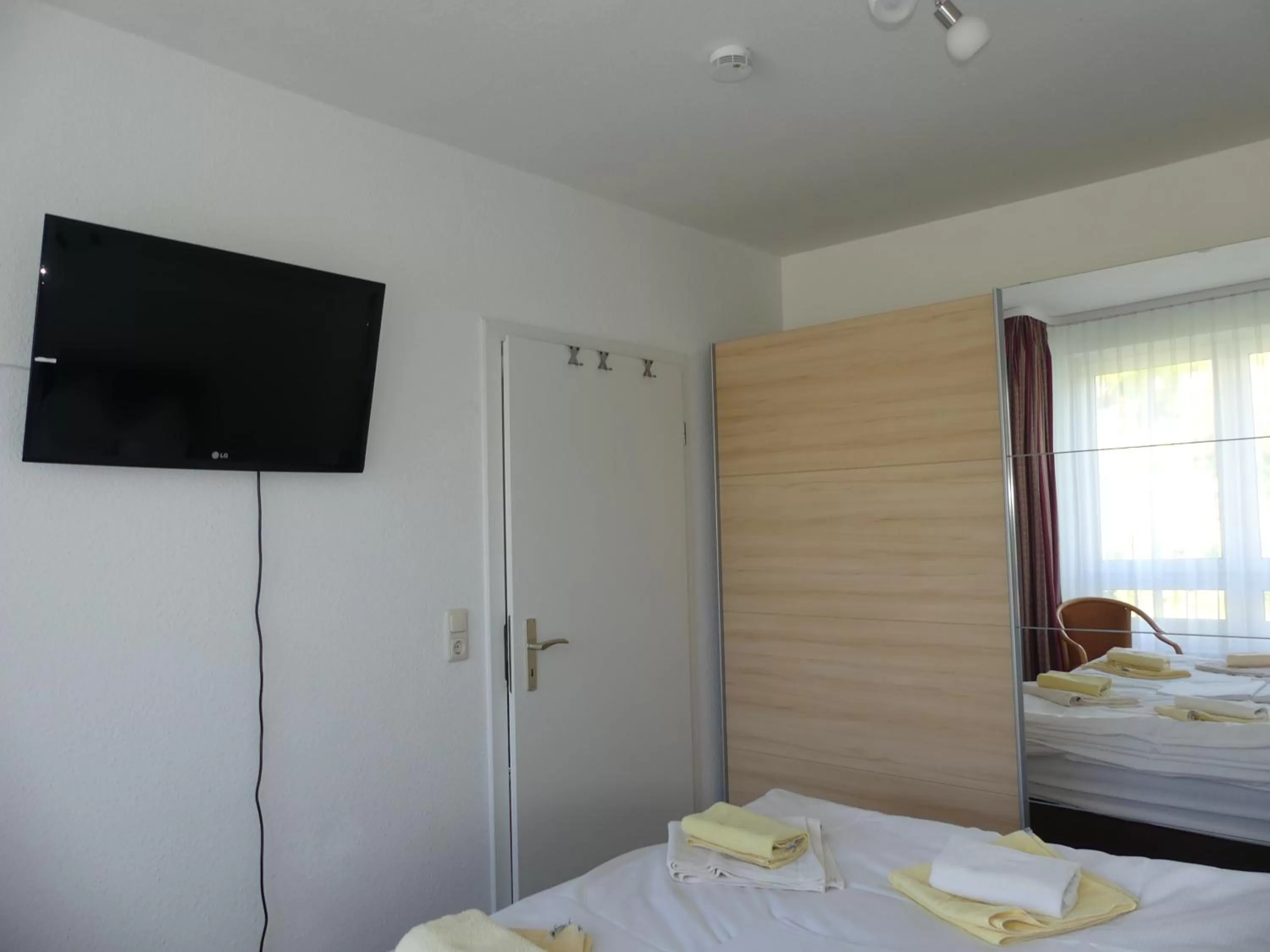 Bedroom, Bed in Appartementhaus Binzer Sterne