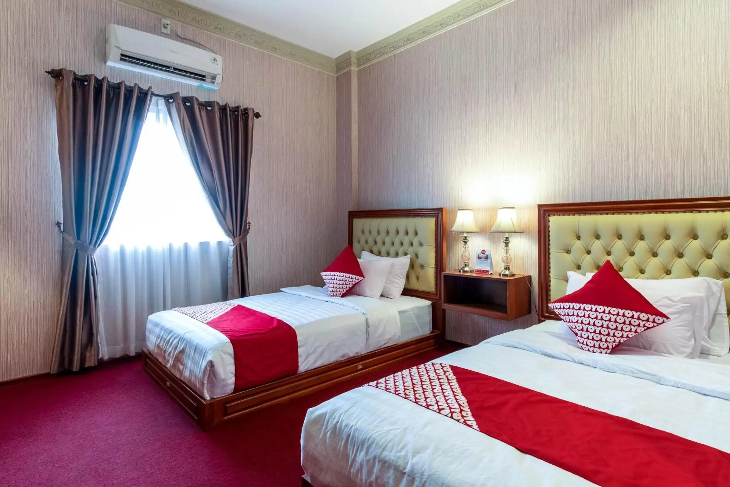 Delxue Twin Room in SUPER OYO Capital O 293 Mutiara Hijau Suites Syariah