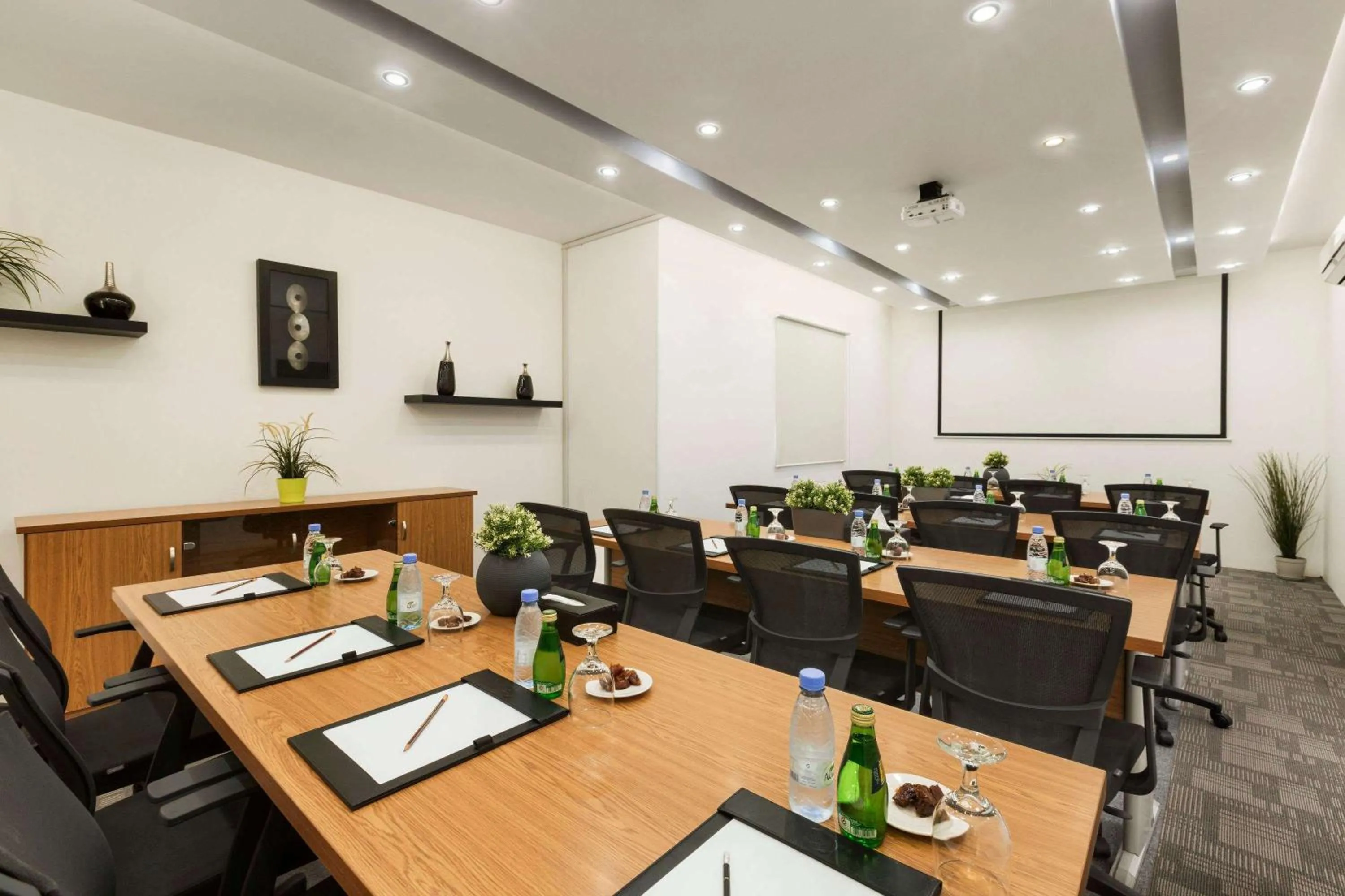 On site in Super 8 Hotel Al Riyadh by Wyndham