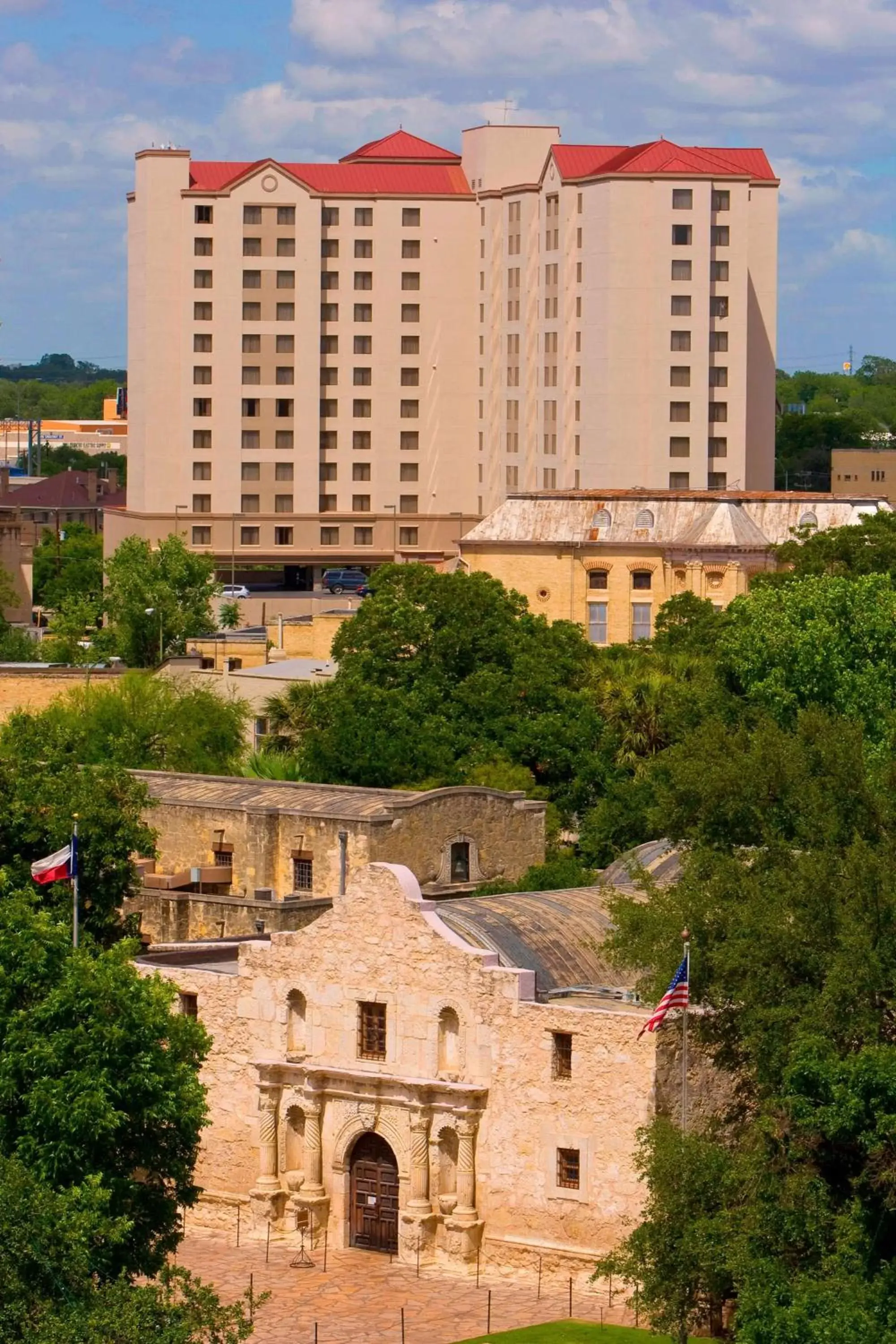 Property Building in Sonesta ES Suites San Antonio Downtown Alamo Plaza