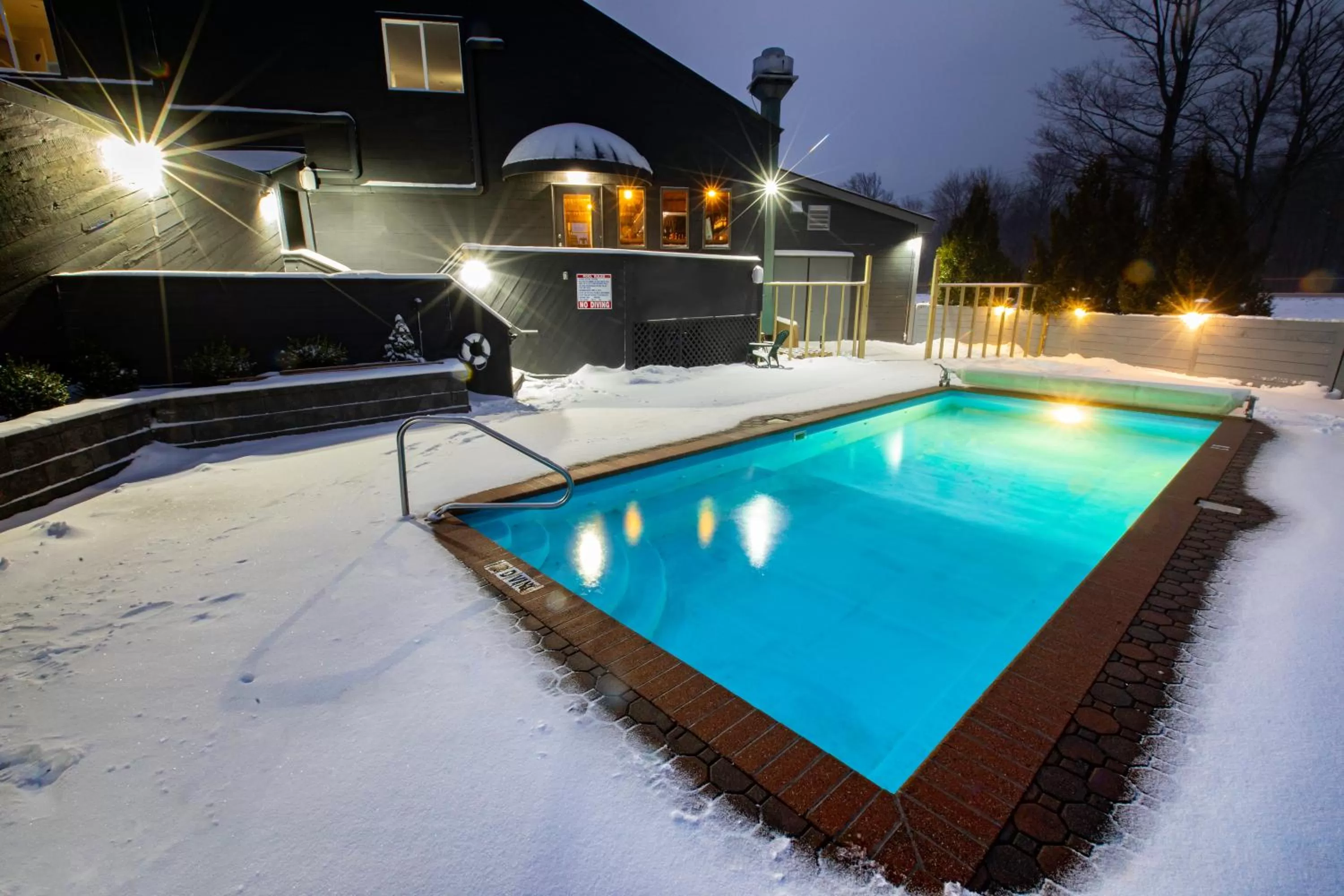 Swimming pool in Mountain Inn at Killington