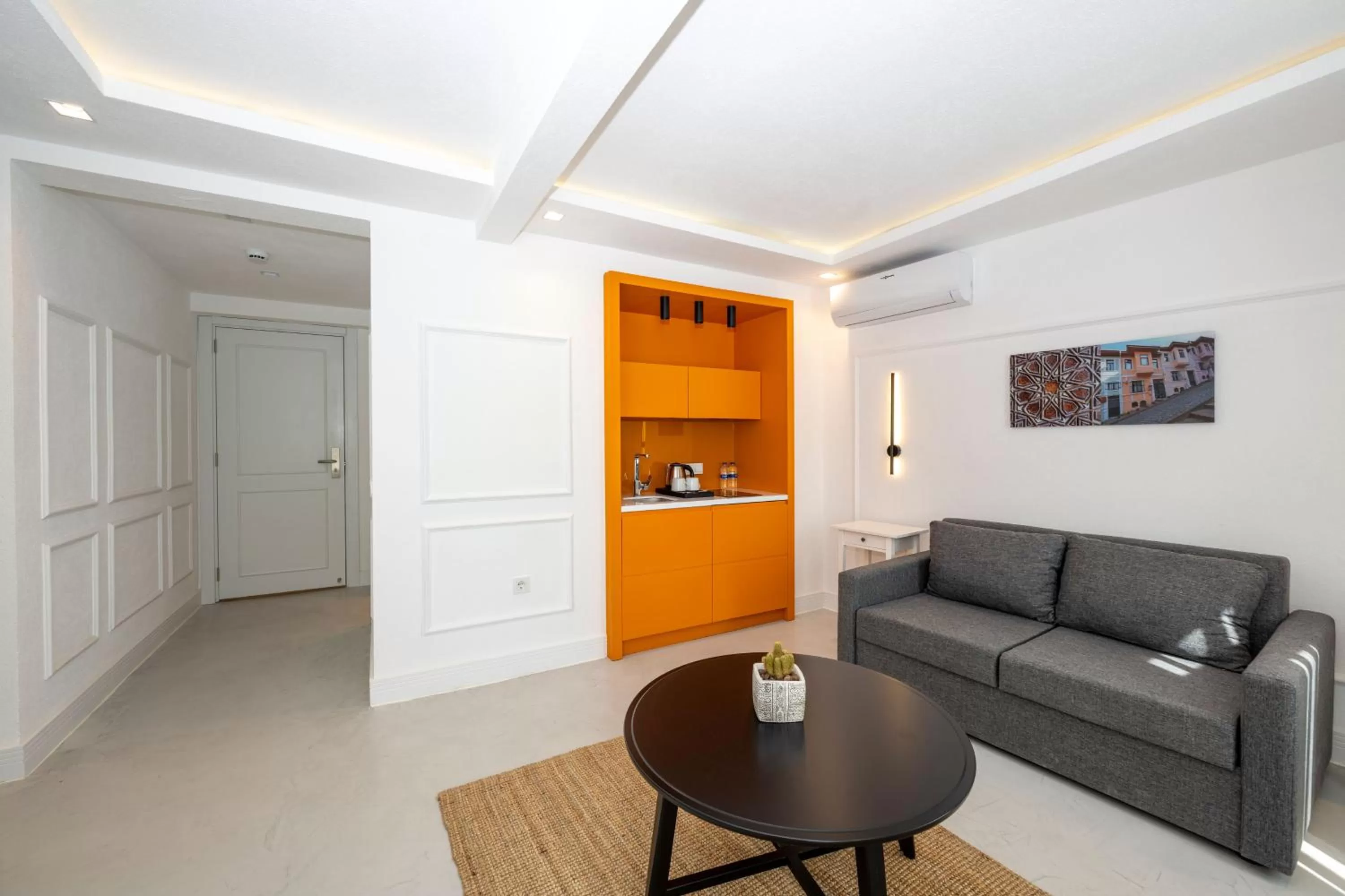 Kitchen or kitchenette in Juno Hotel Taksim