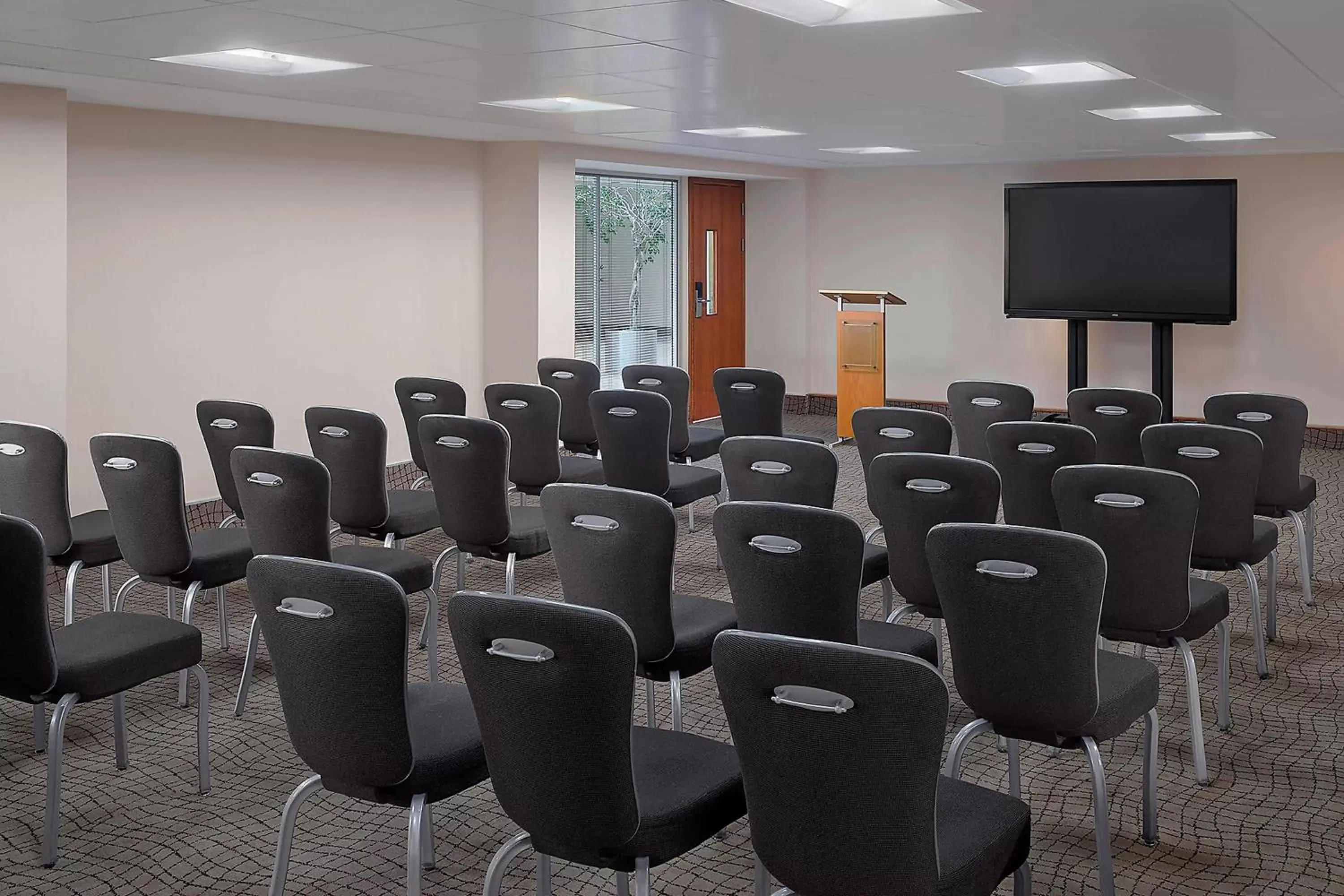 Meeting/conference room in Sheraton Heathrow Hotel
