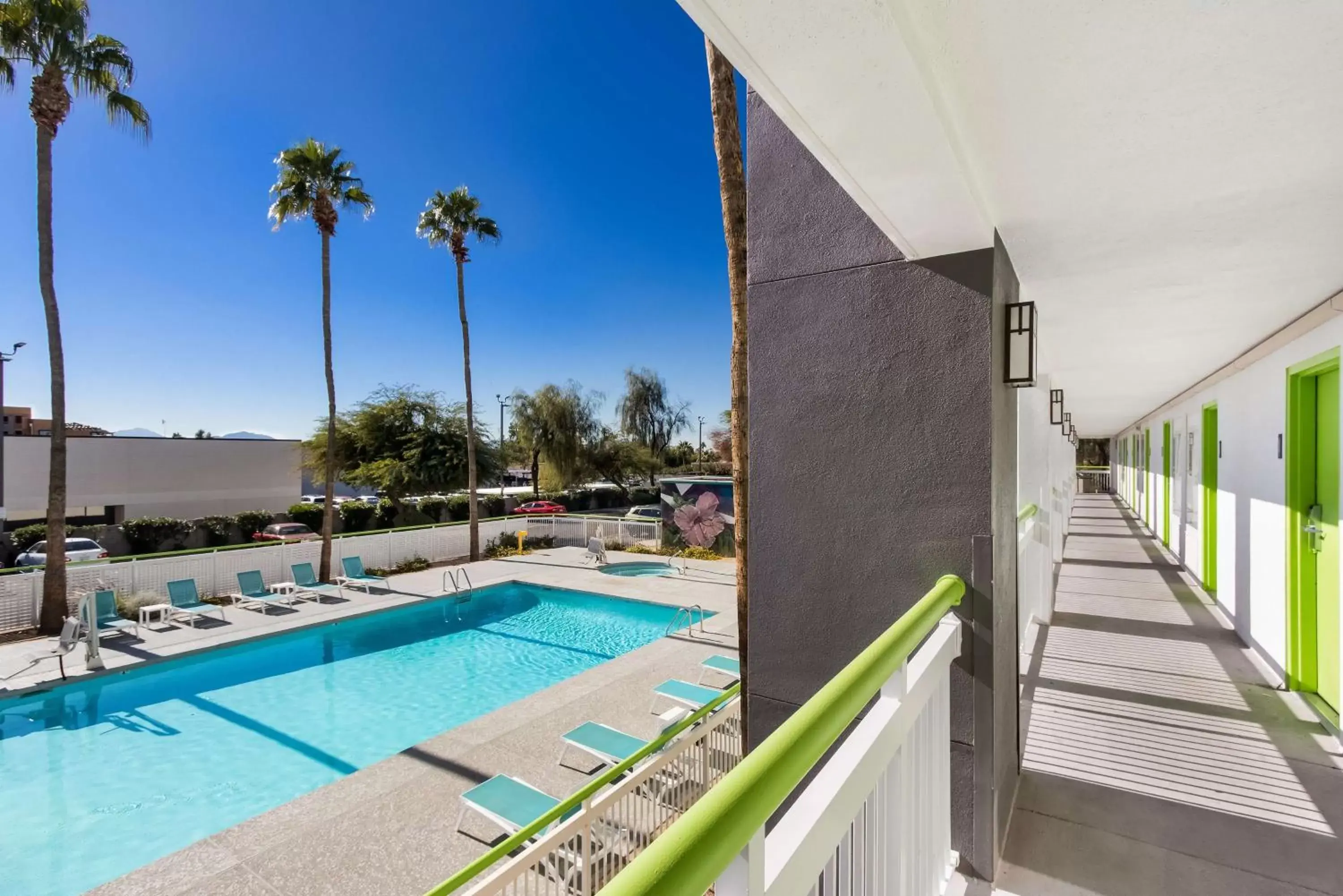 Property building, Pool View in SureStay Plus Hotel by Best Western Scottsdale North