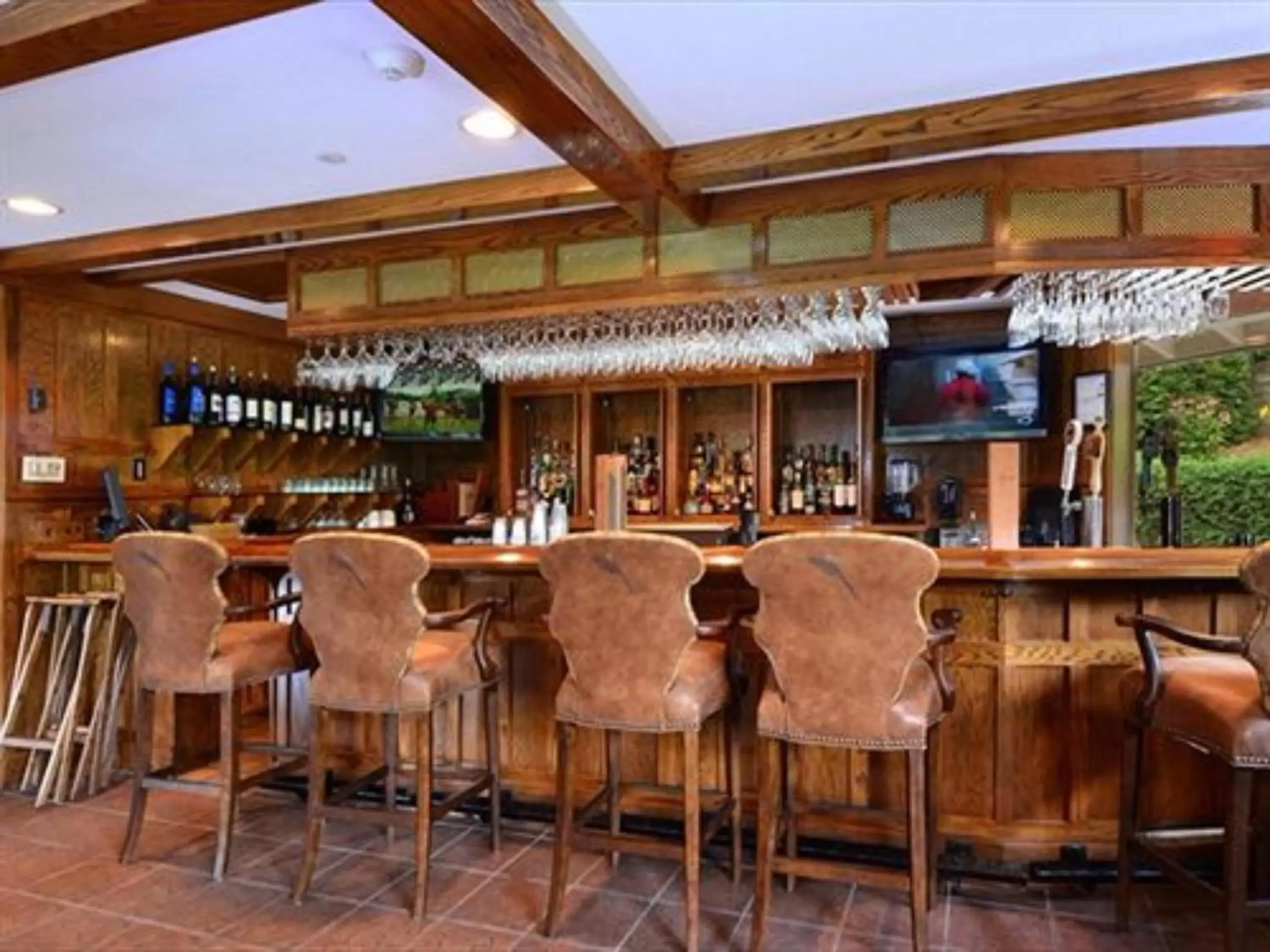 Lounge or bar, Lounge/Bar in Chetola Resort at Blowing Rock (Lodge)