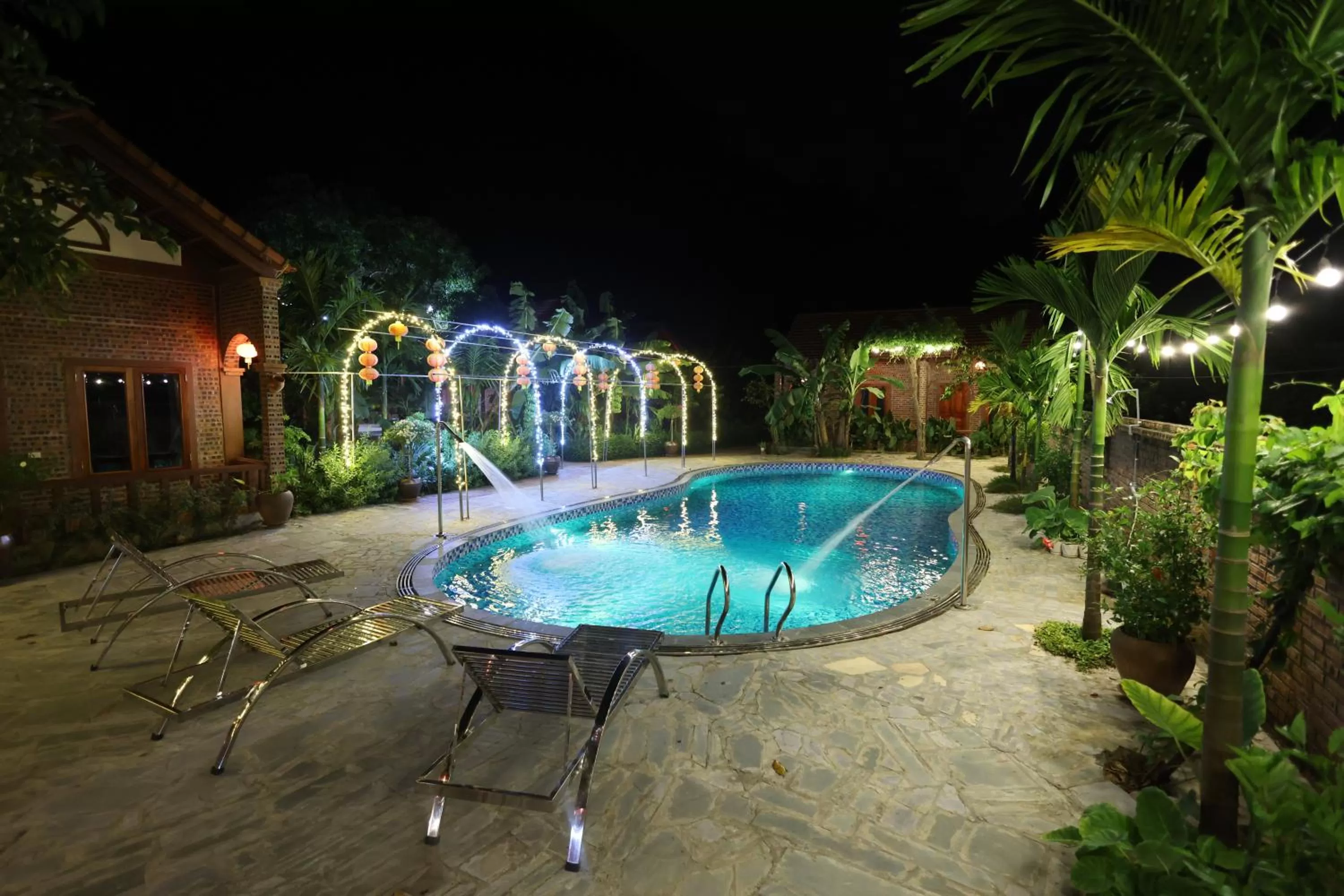 Night in Phạm Gia Homestay Ecogarden