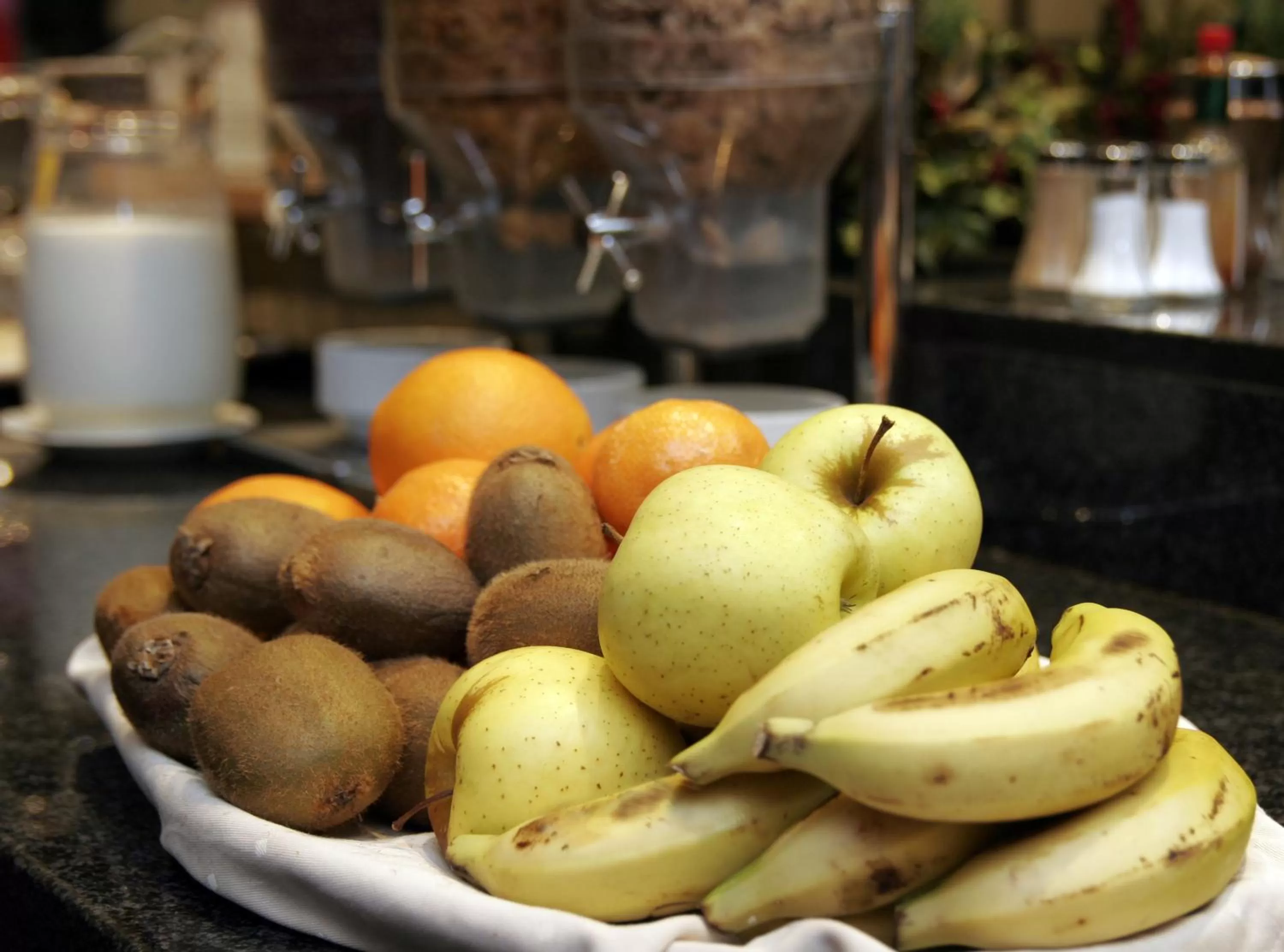 Restaurant/places to eat in Hotel Conde Duque Bilbao