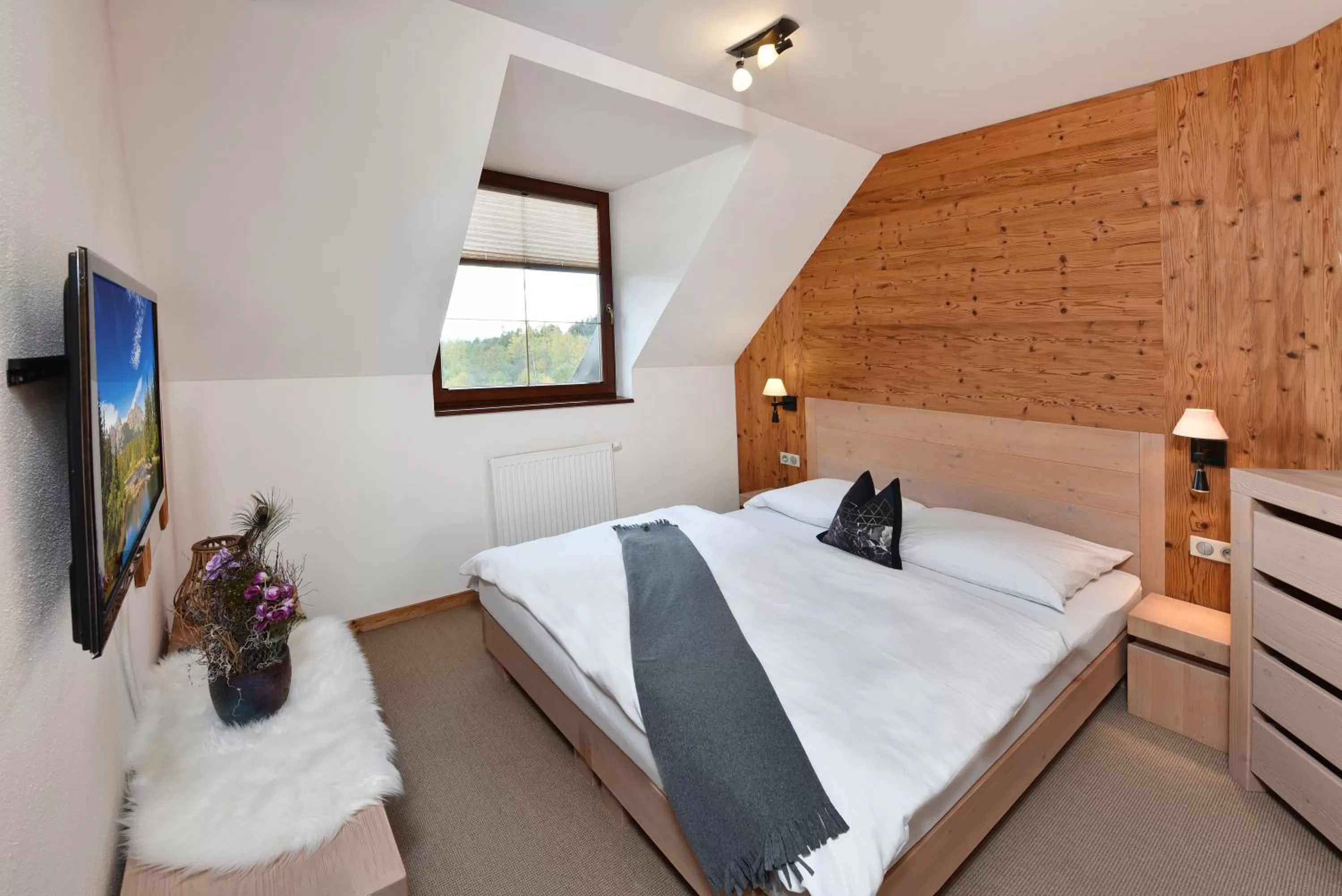 Bedroom, Bed in APLEND Hotel Kukučka