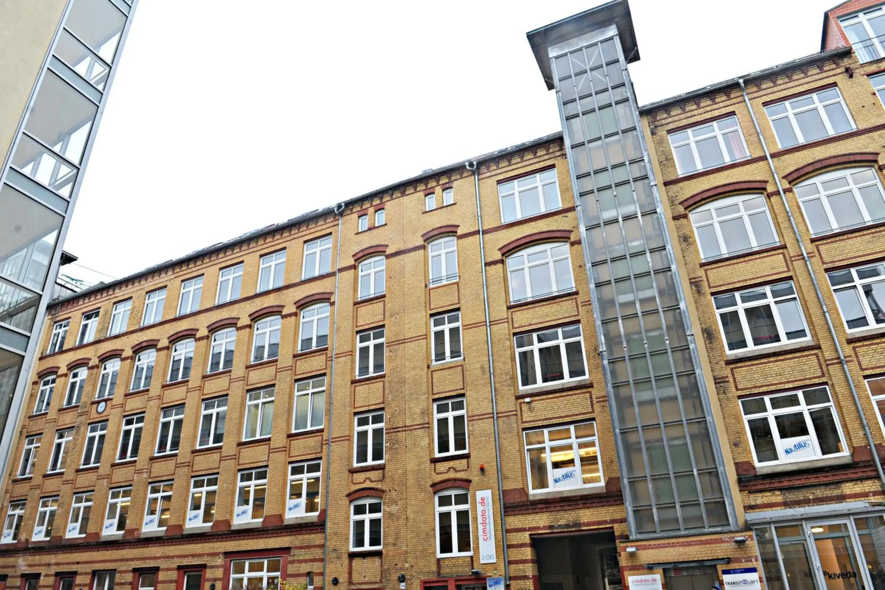 Facade/entrance, Property Building in Hotel Transit Loft