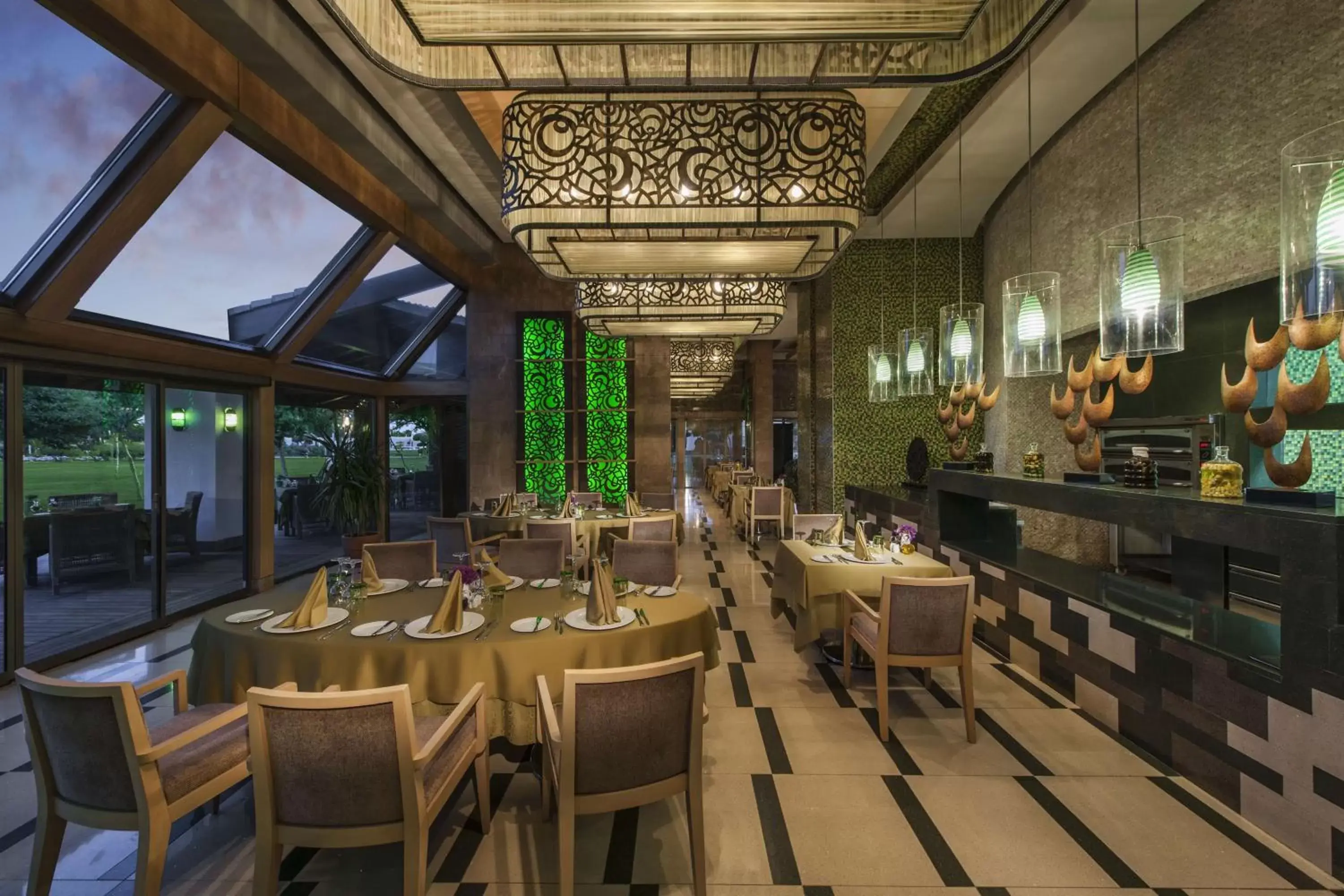 Restaurant/places to eat in Hilton Dalaman Sarigerme Resort & Spa Restaurant/places to eat in Hilton Dalaman Sarigerme Resort & Spa