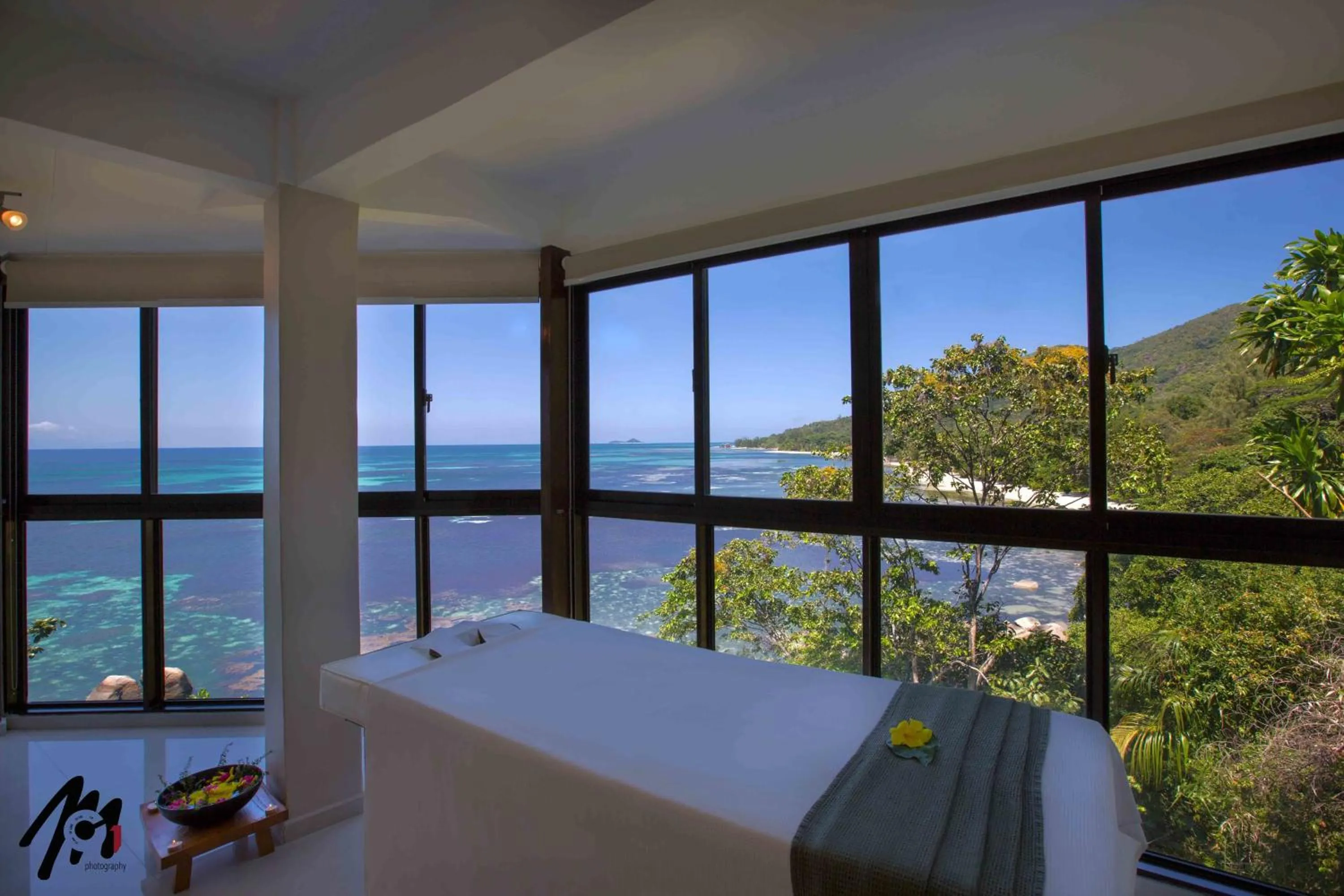 Massage in Coco de Mer Hotel and Black Parrot Suites
