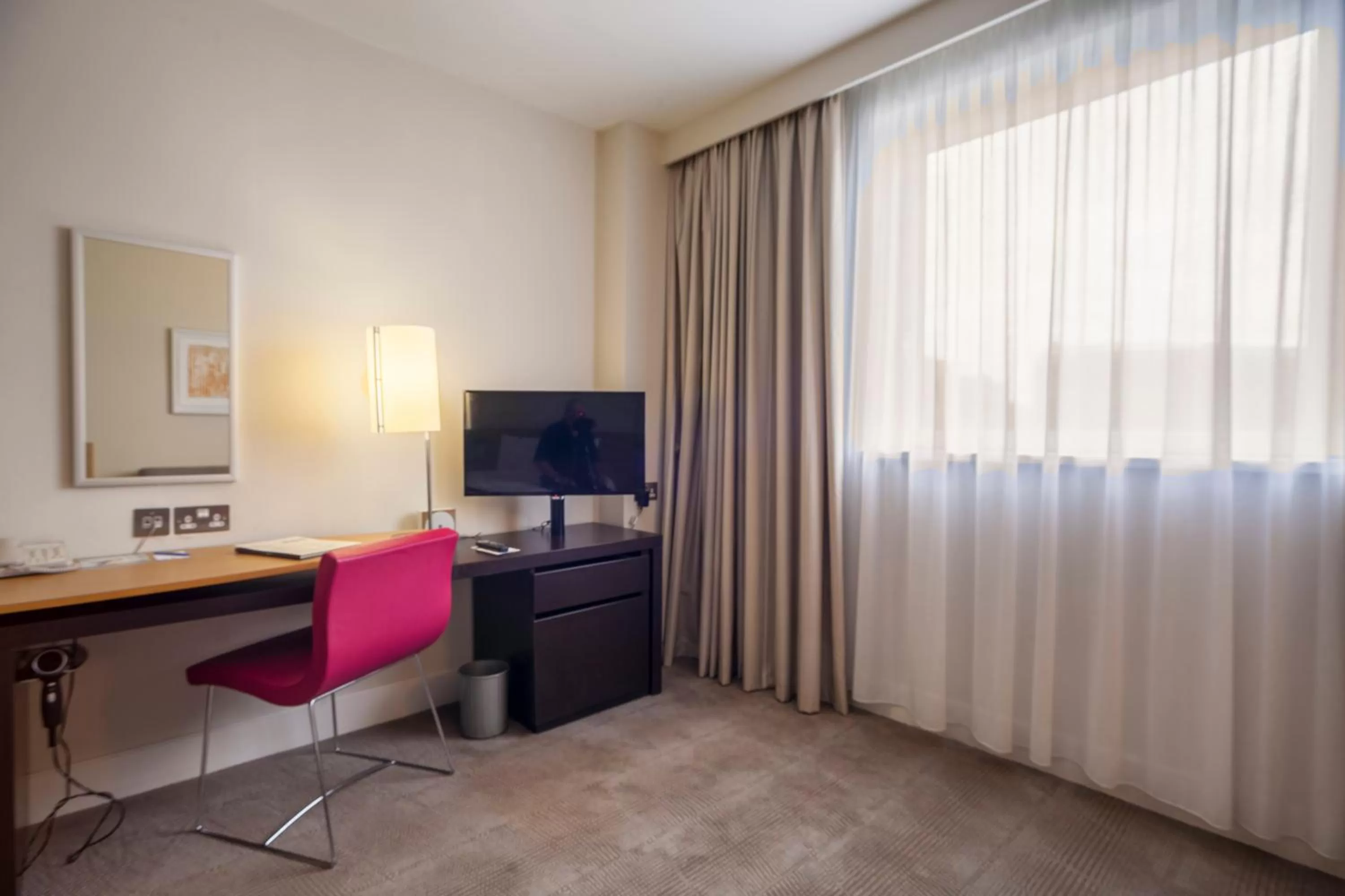 TV and multimedia in Novotel Cardiff Centre