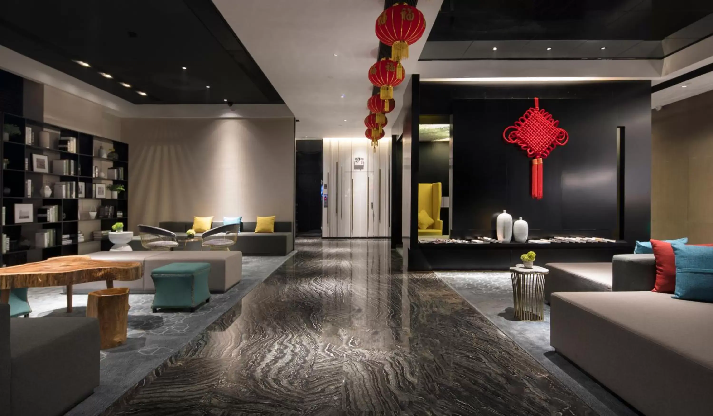 Lobby or reception in Paco Hotel Dongpu Guanghzou -Free Shuttle Bus for Canton Fair Lobby or reception in Paco Hotel Dongpu Guanghzou -Free Shuttle Bus for Canton Fair