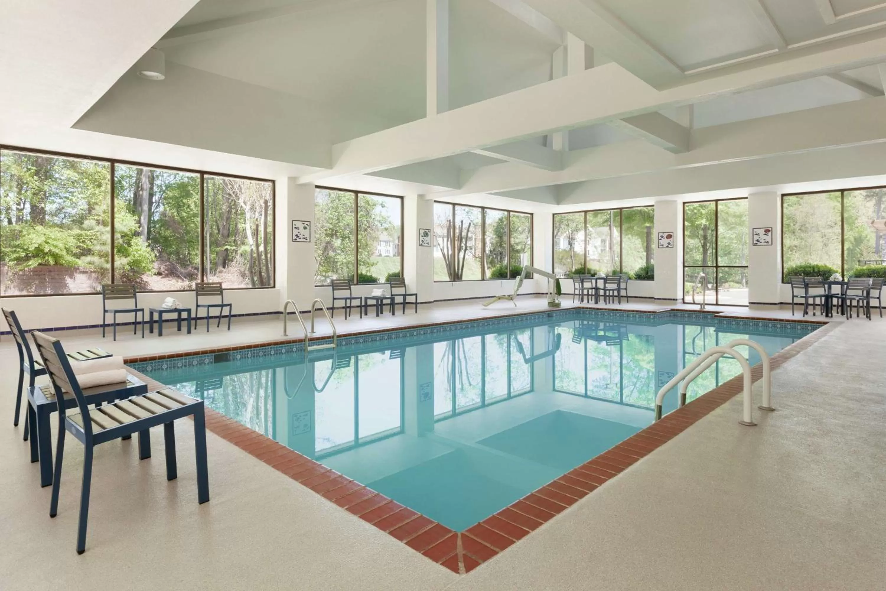 Pool view in Homewood Suites Williamsburg