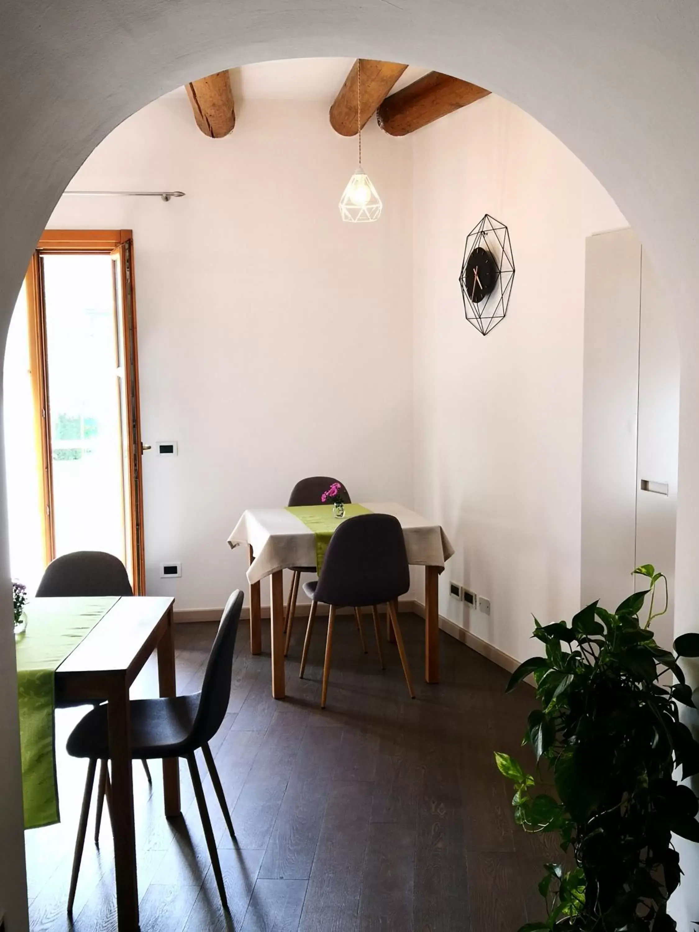 Living room, Dining Area in B&B BARISEI