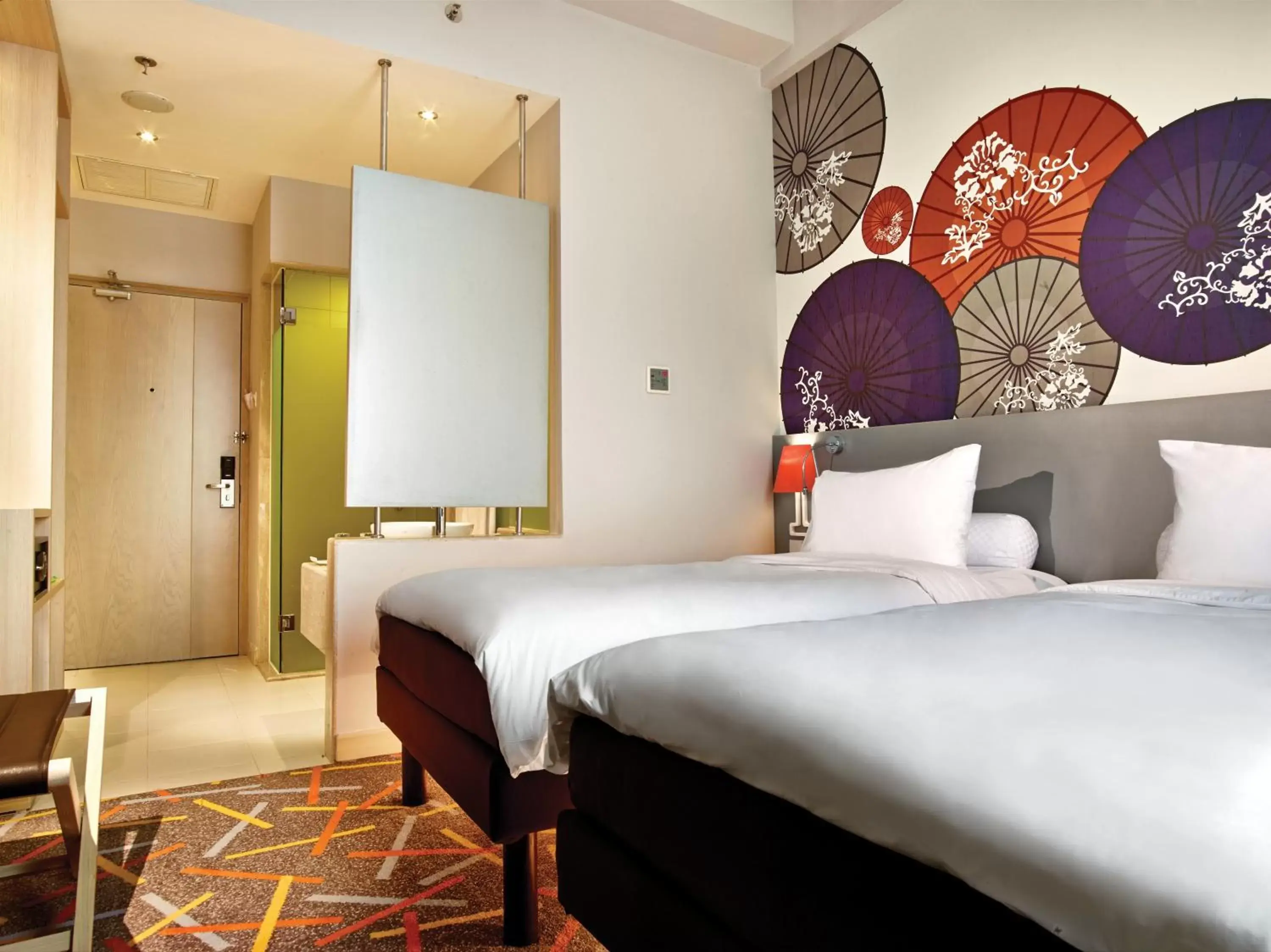 Photo of the whole room, Bed in Ibis Styles Malang
