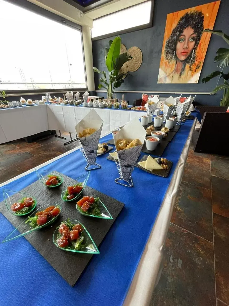 Food and drinks in Hotel Spa Cádiz Plaza