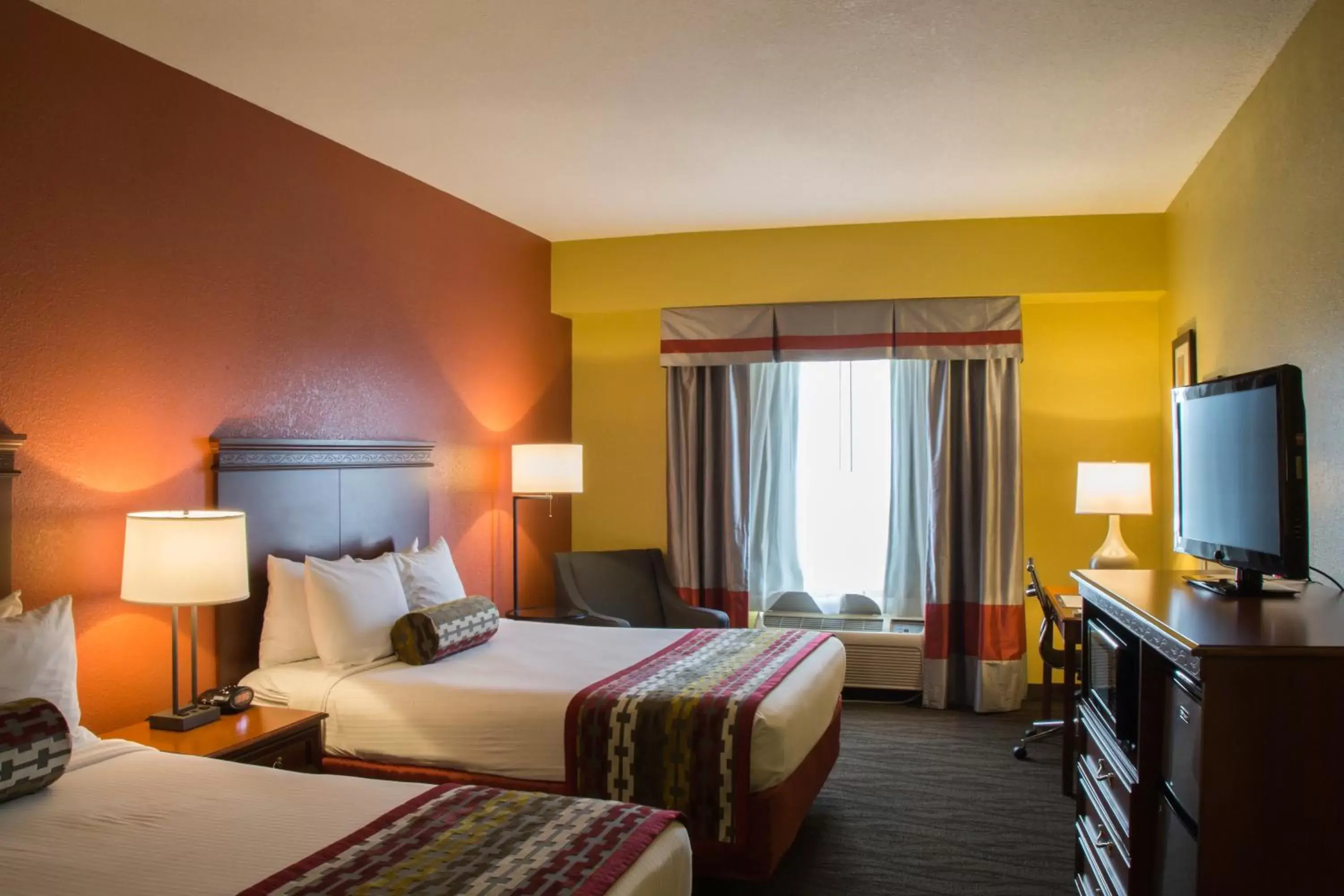 Bedroom, Bed in Best Western Executive Inn & Suites
