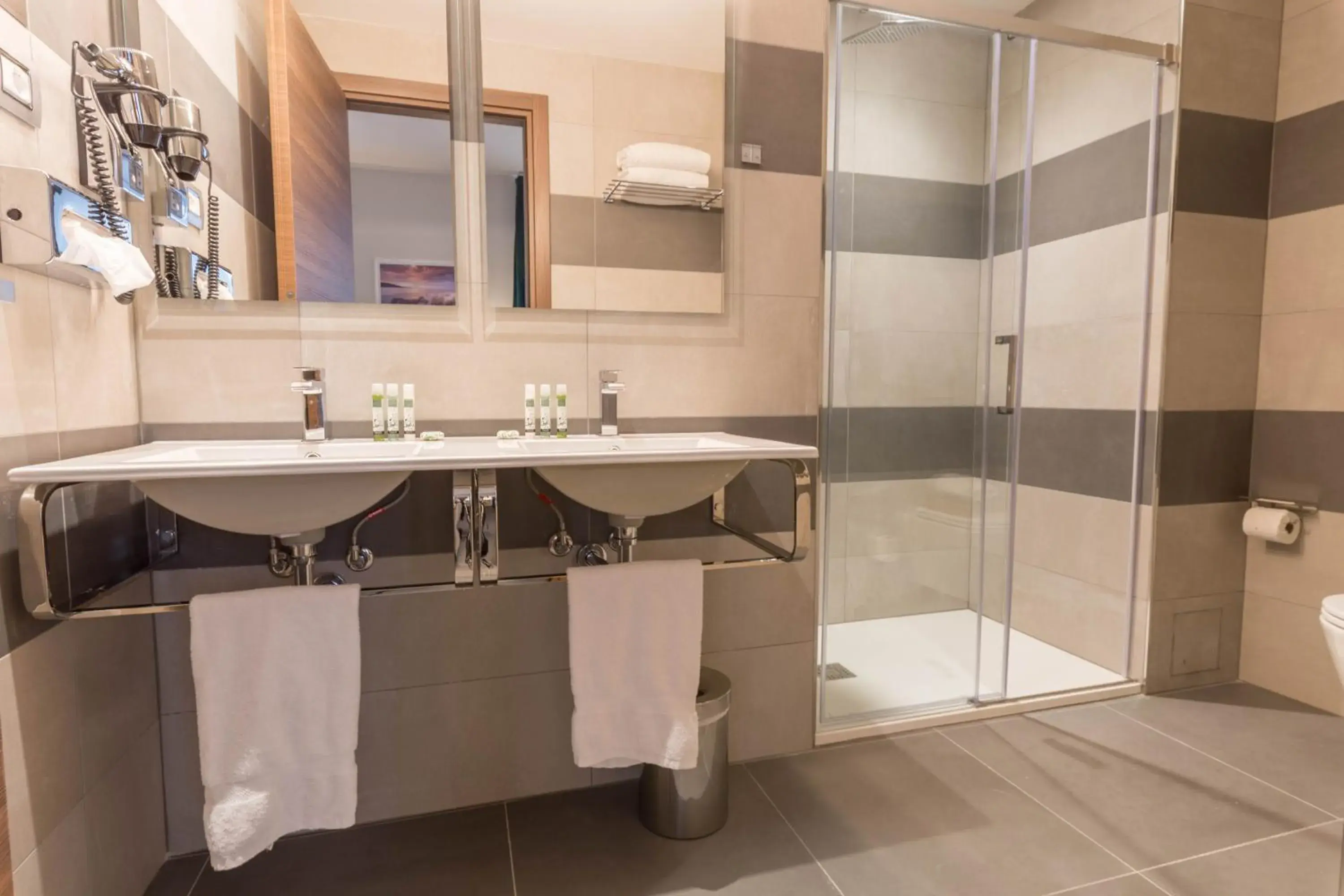 Shower, Bathroom in Hotel Nice Azur Riviera