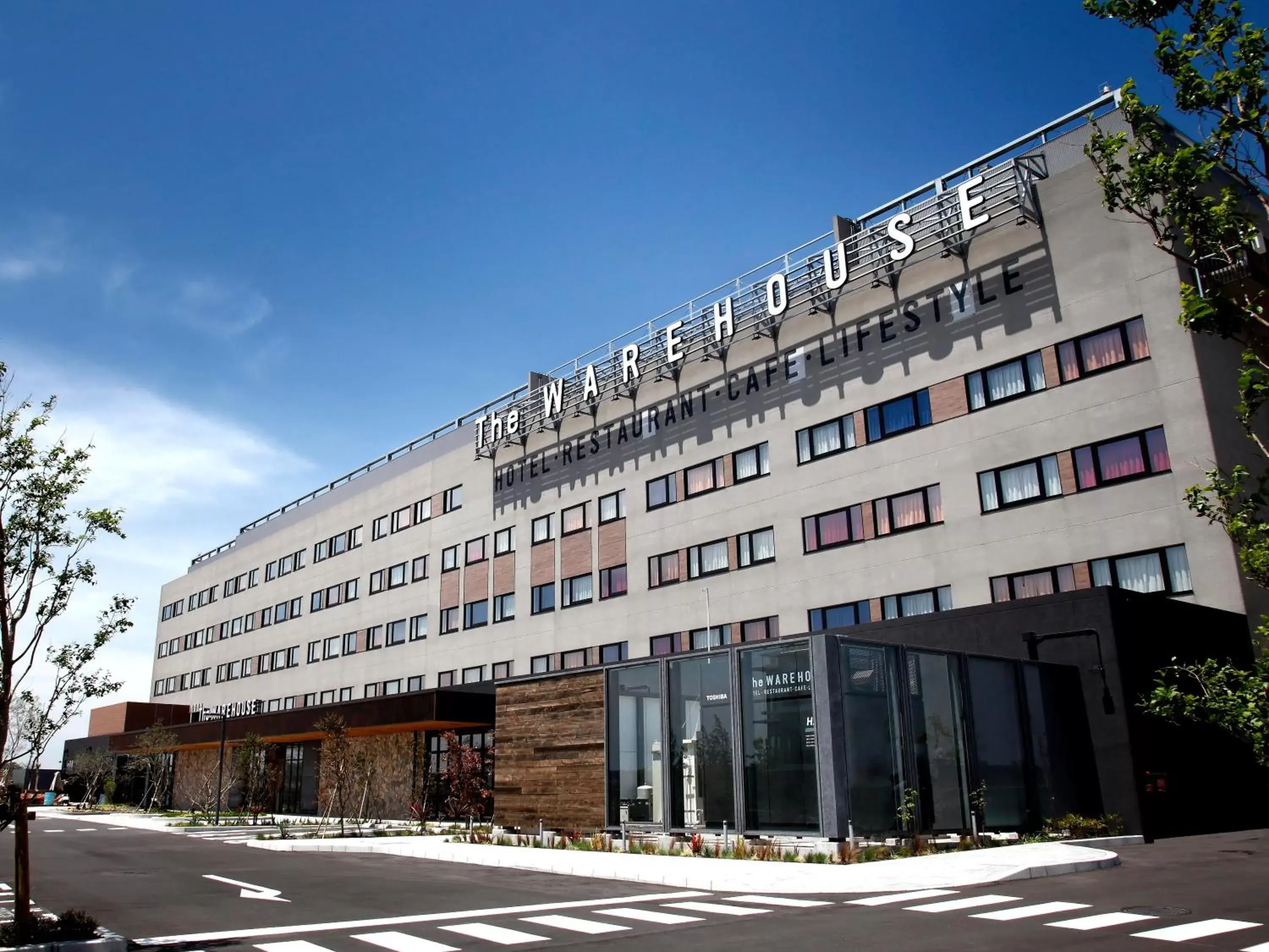 Facade/entrance, Property Building in Kawasaki King Skyfront Tokyu REI Hotel