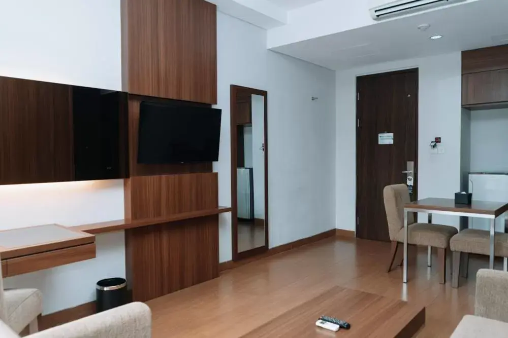 TV/Entertainment Center in Anugrah Hotel Sukabumi