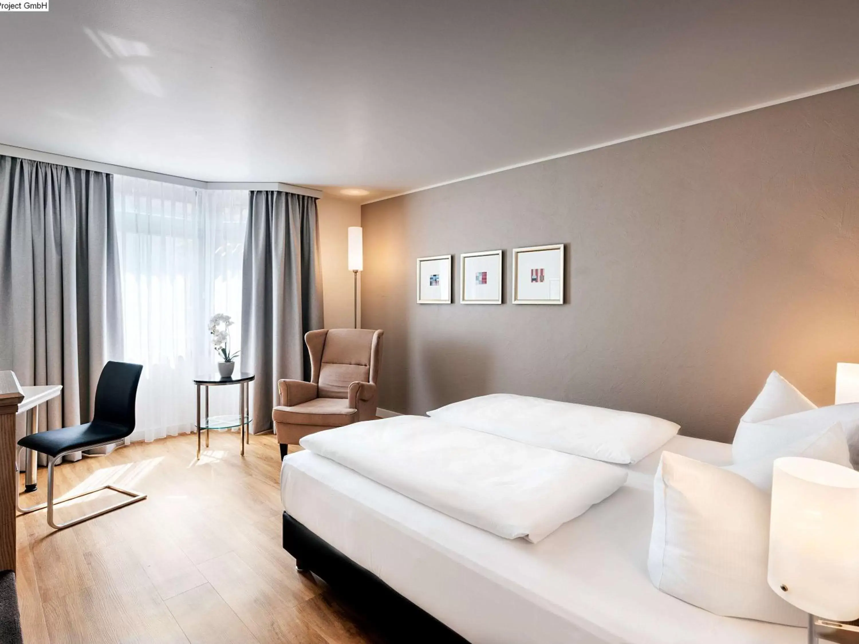 Photo of the whole room in Mövenpick Hotel München-Airport