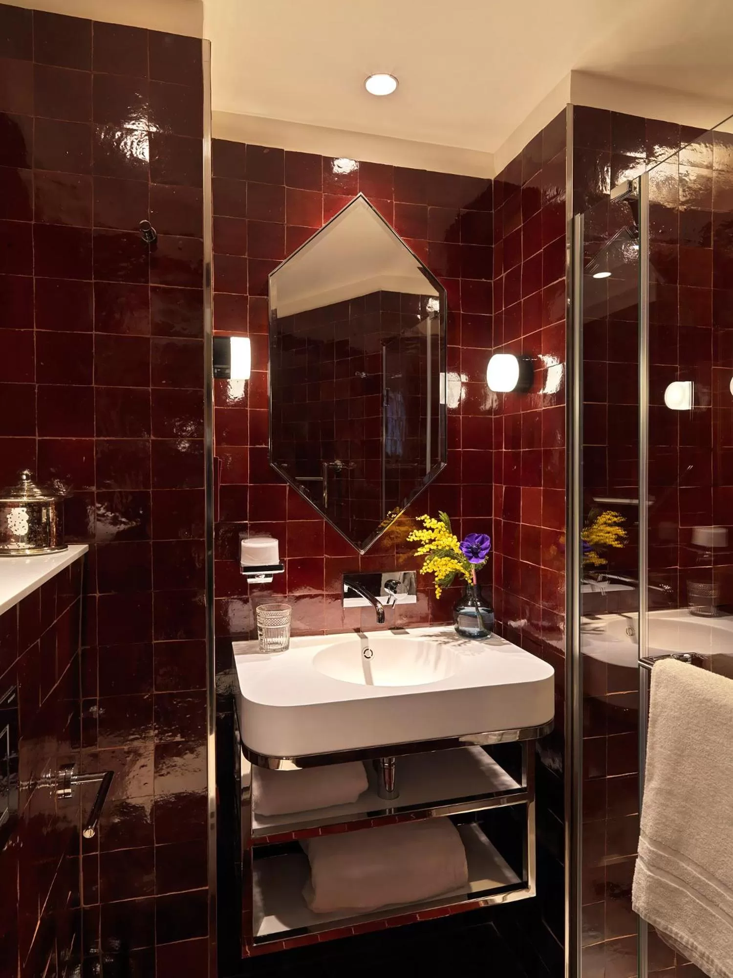 Bathroom in Le Katorze Hôtel