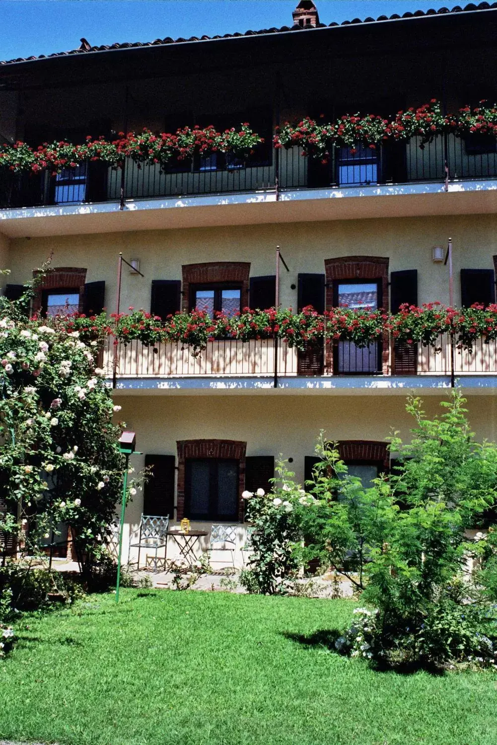 Property Building in Residenza Del Lago