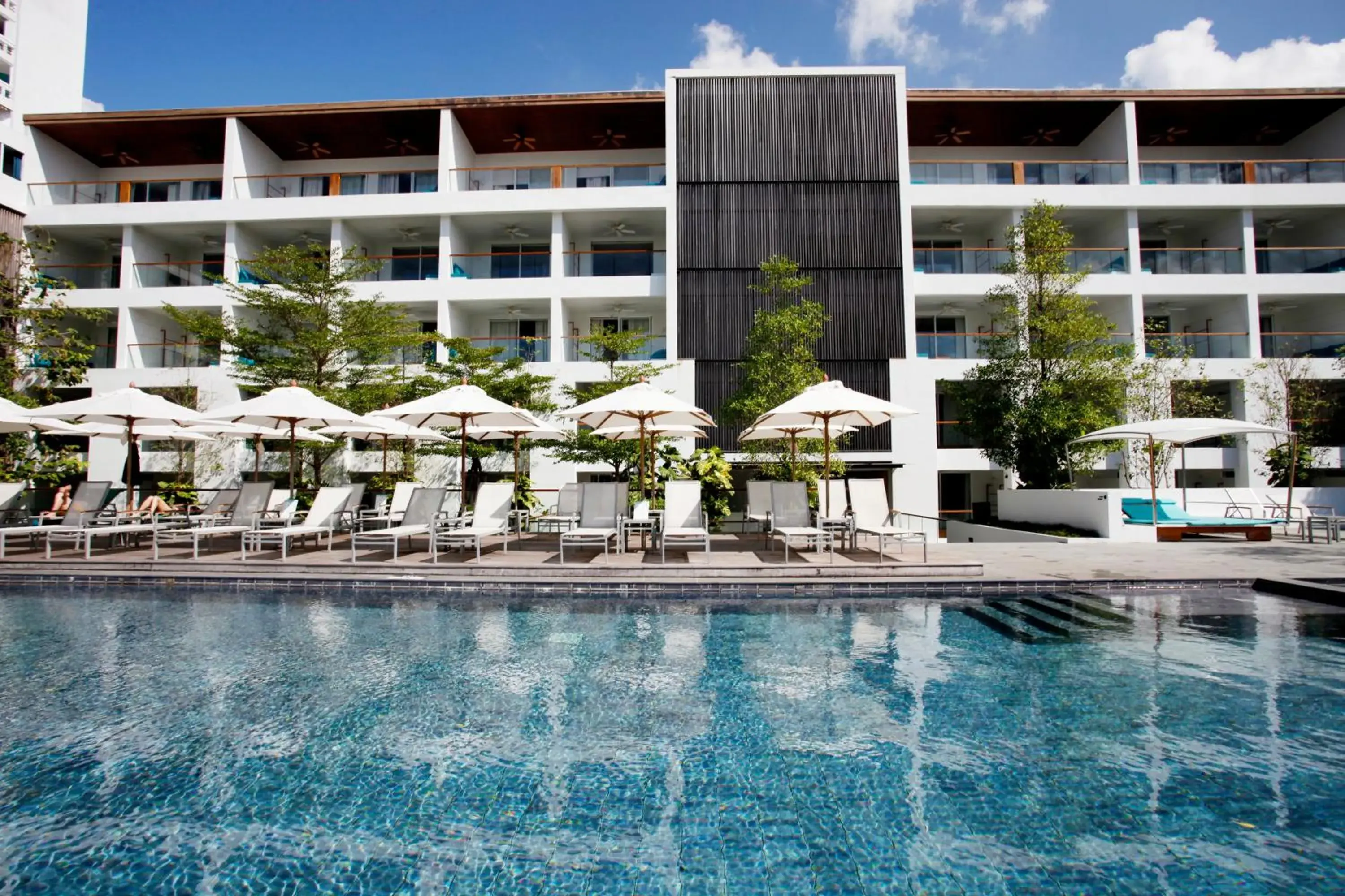 Swimming pool in Nap Patong Swimming pool in Nap Patong