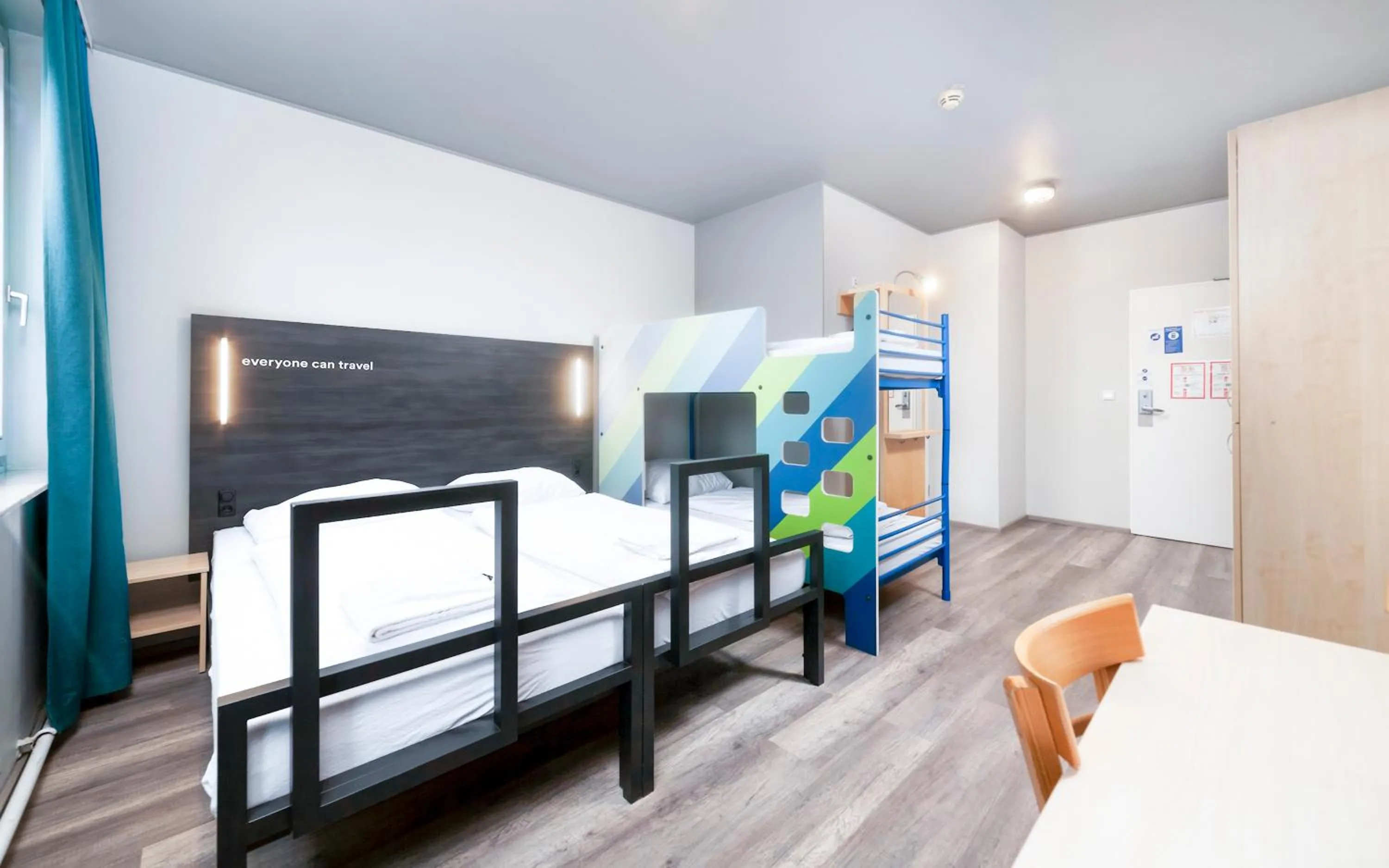 Photo of the whole room, Bed in a&o Wien Stadthalle