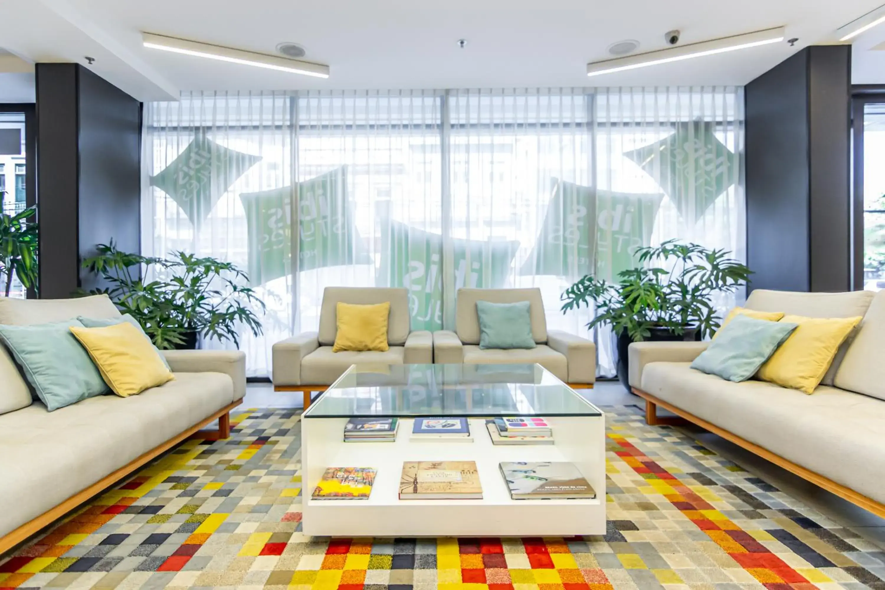 Lobby or reception, Seating Area in Ibis Styles RJ Botafogo