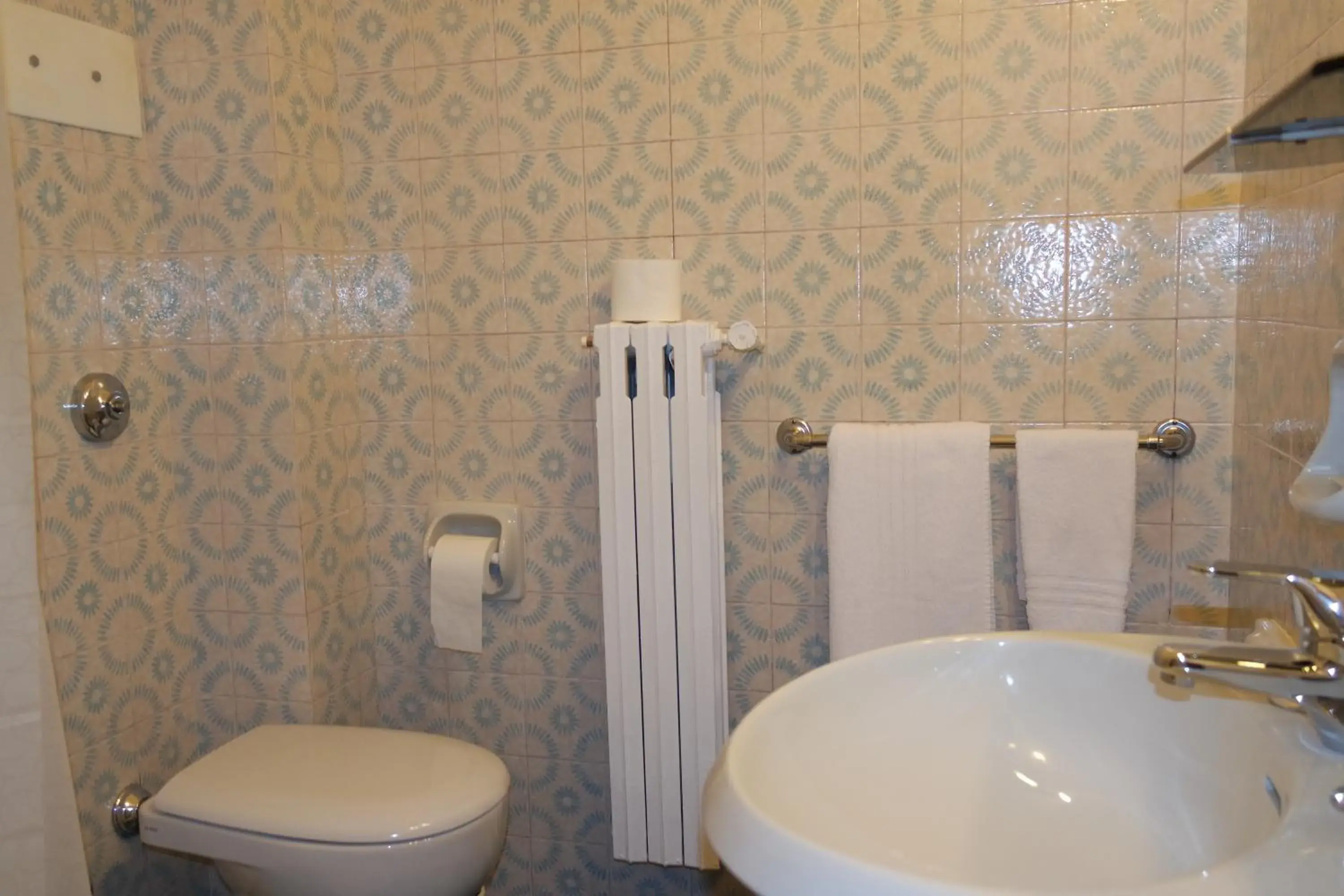 Bathroom in Hotel Livio