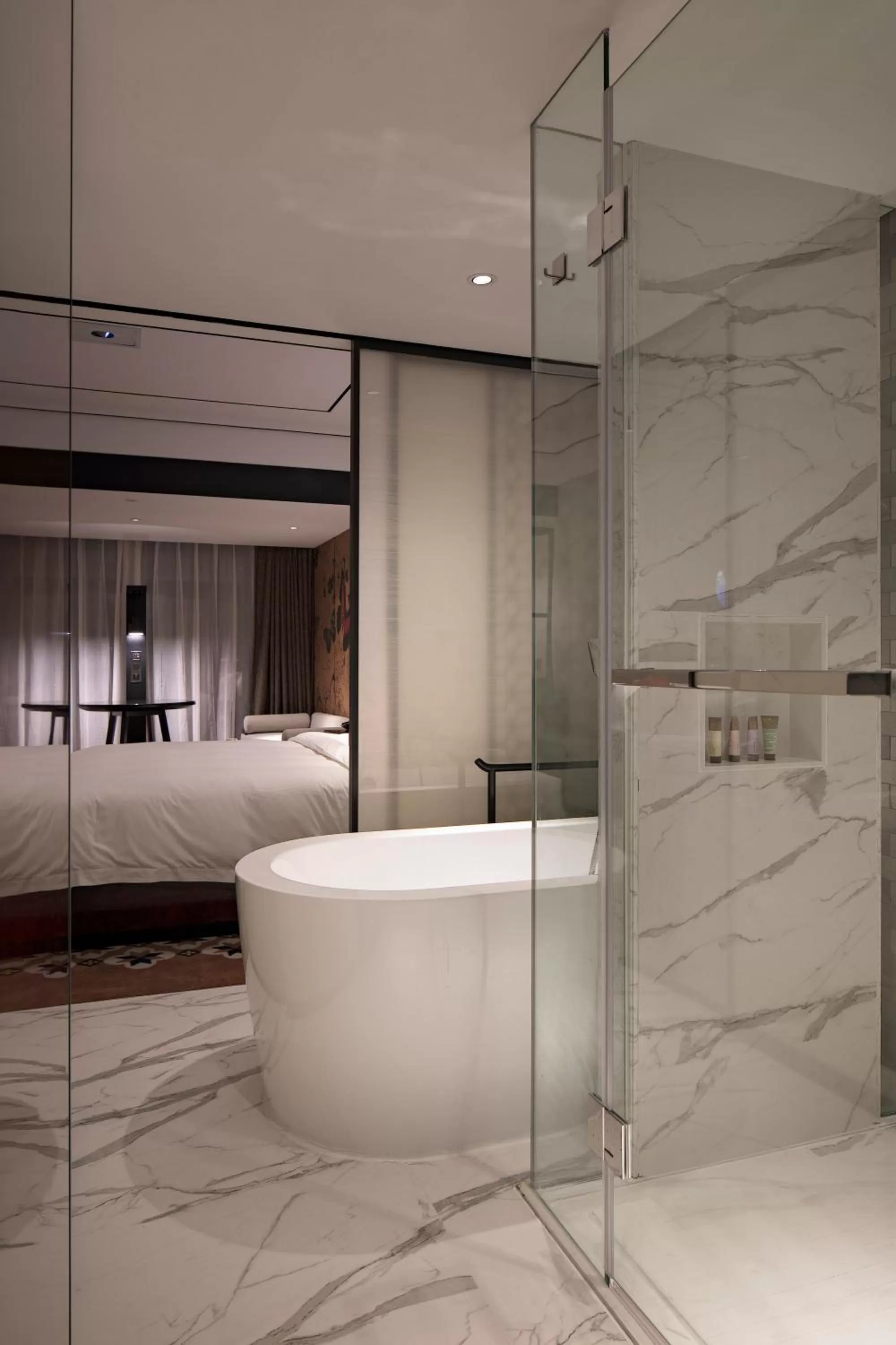 Shower in Paco Hotel GuangZhou Zoo Metro Branch