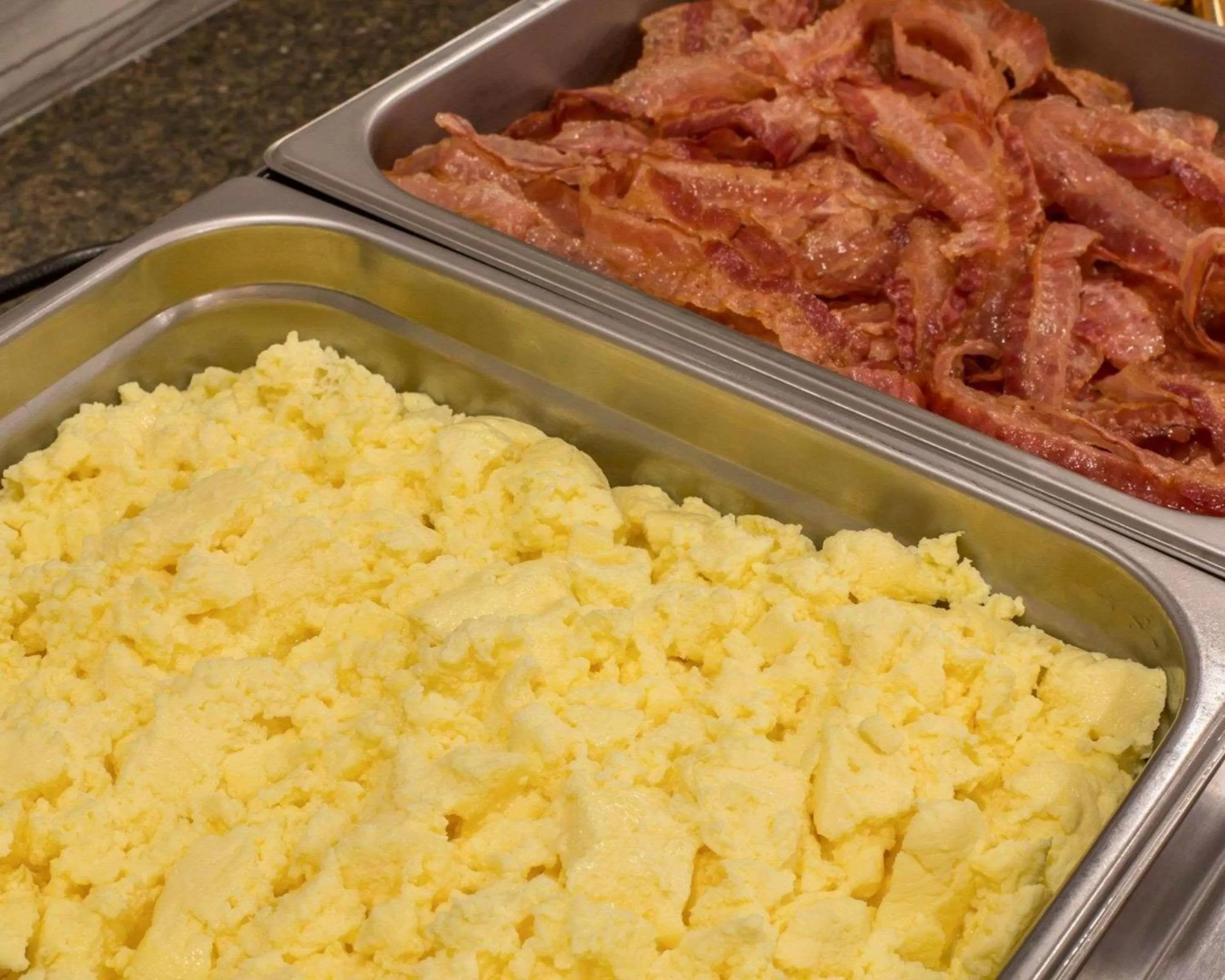 Restaurant/places to eat in Quality Inn Massena