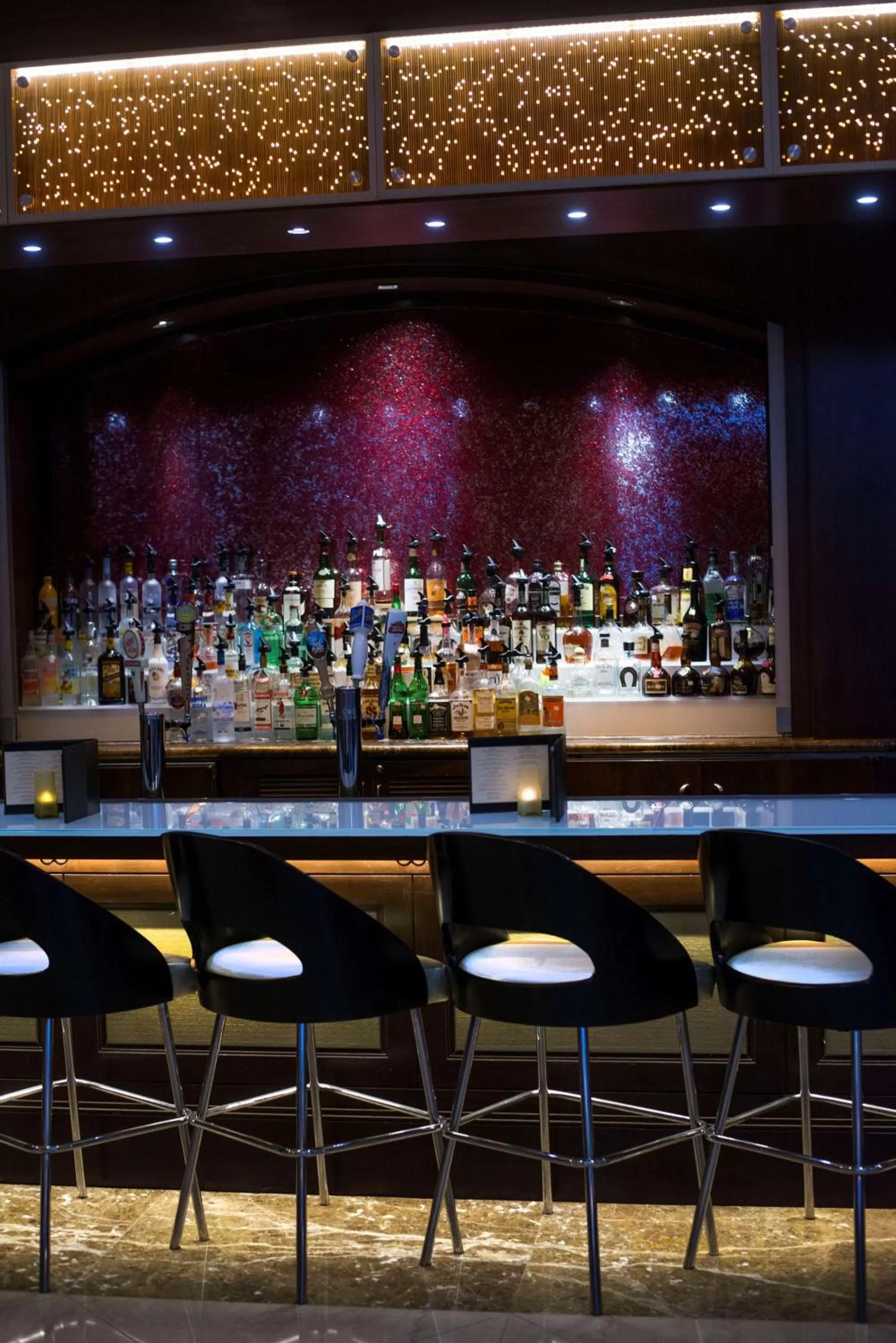 Lounge or bar in Hyatt Regency Reston