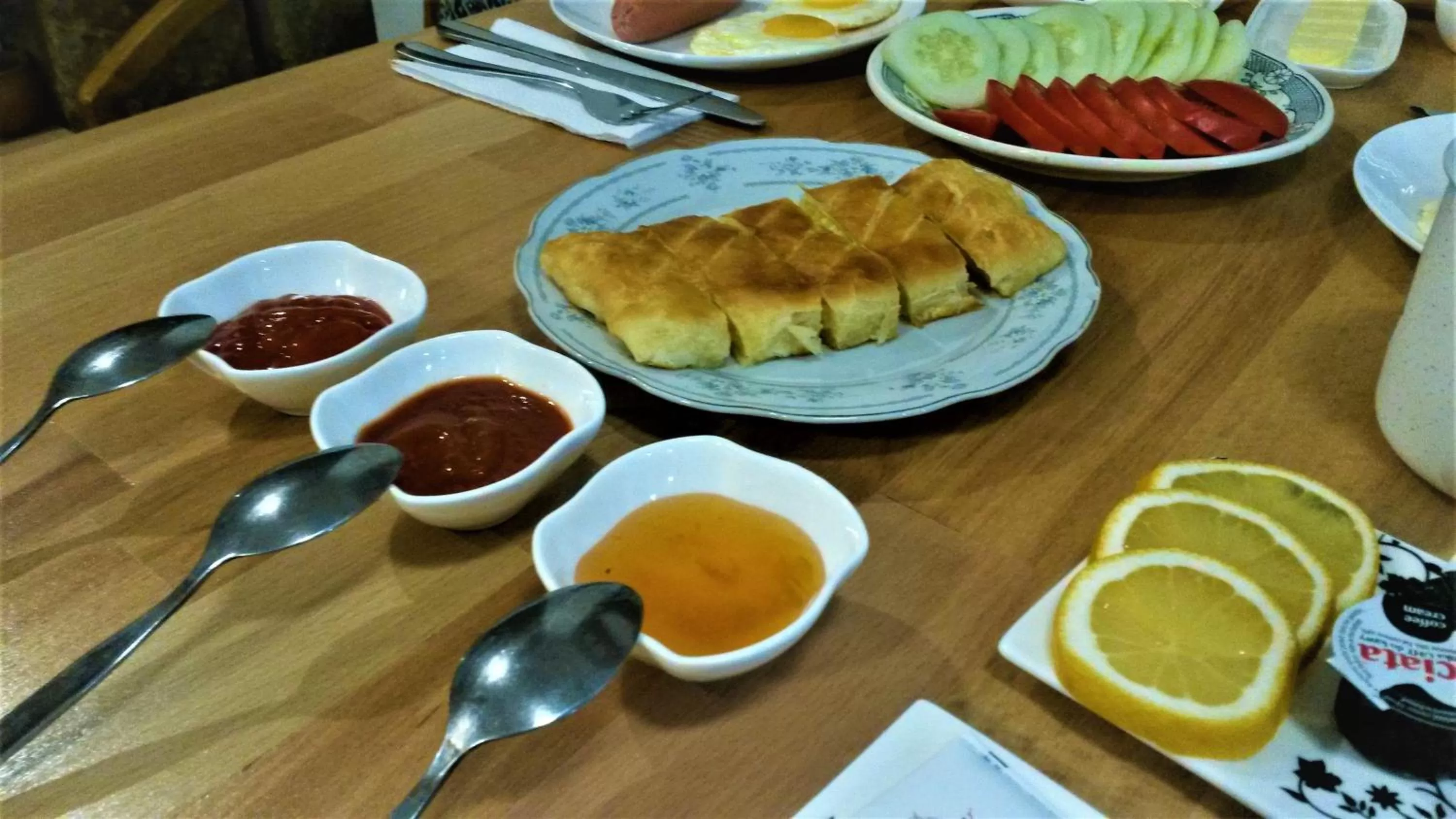 Continental breakfast in Grape House