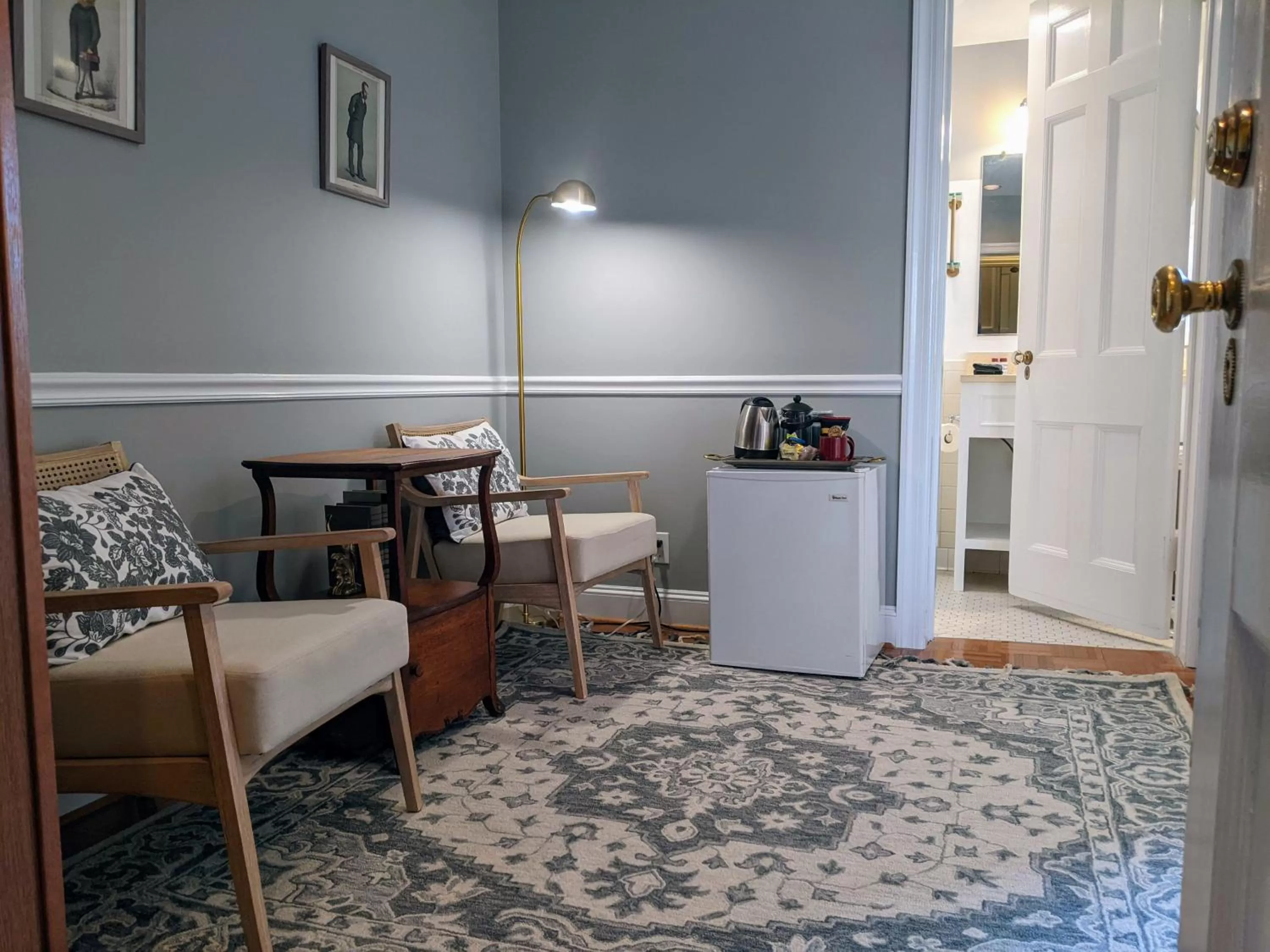 Seating area in Stanton House Inn