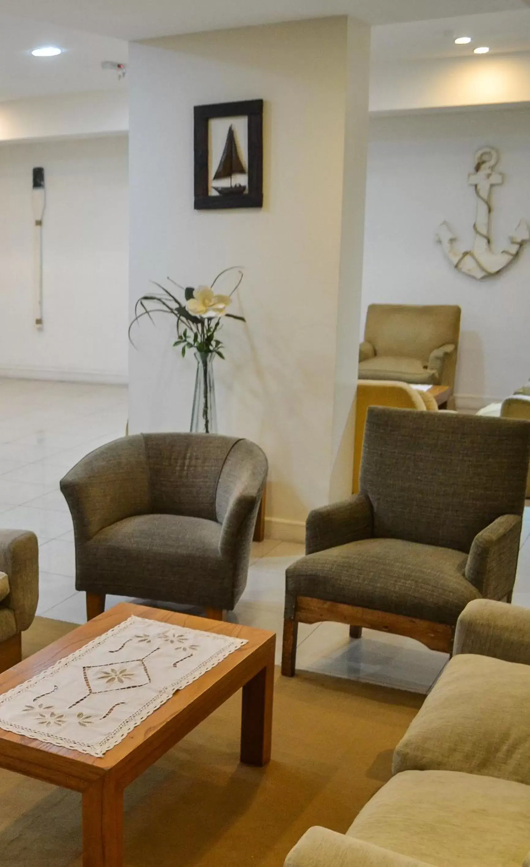 Living room, Seating Area in Hotel Centro Naval