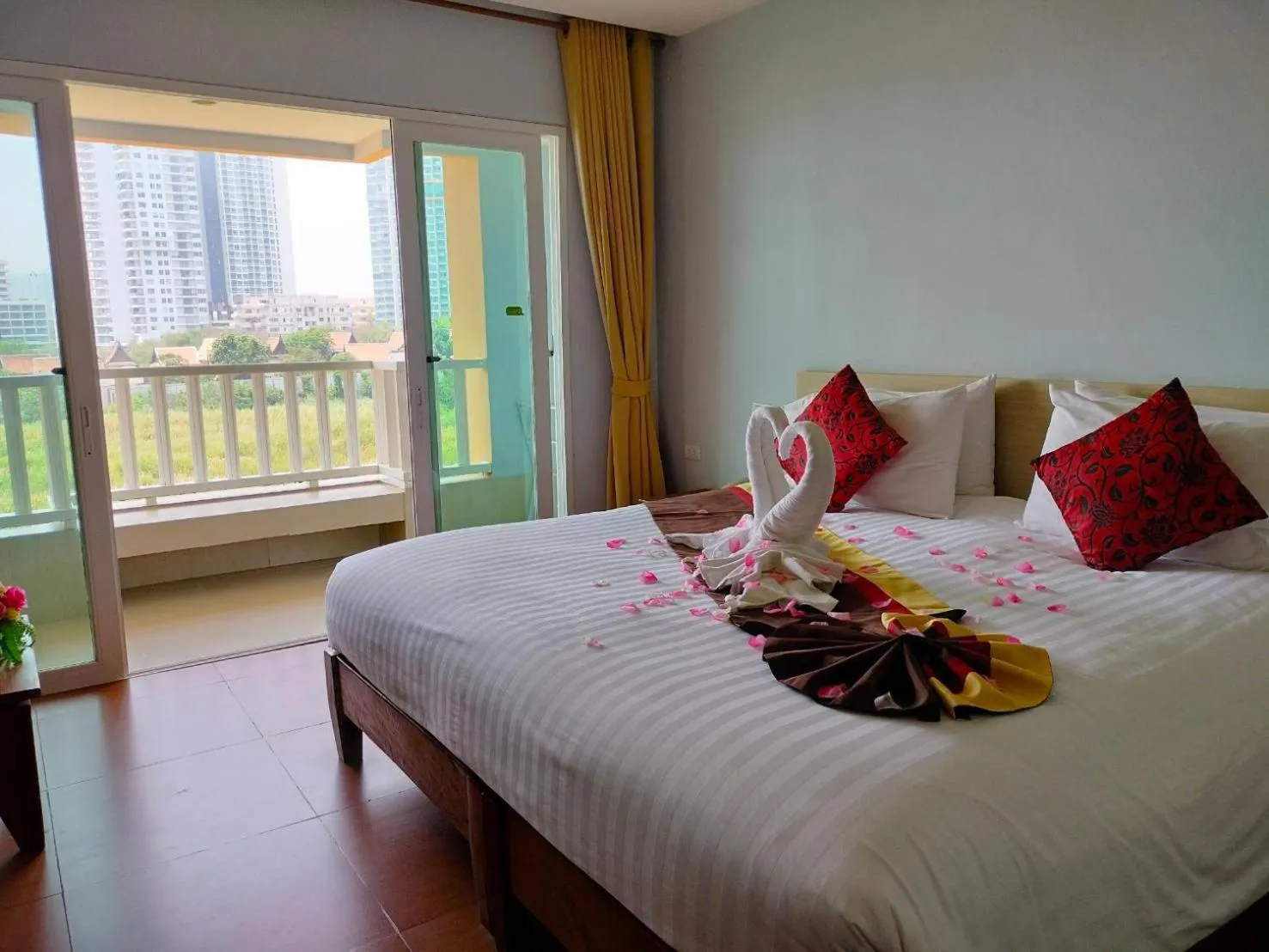 View (from property/room), Bed in Saisawan Beach Luxury Hotel