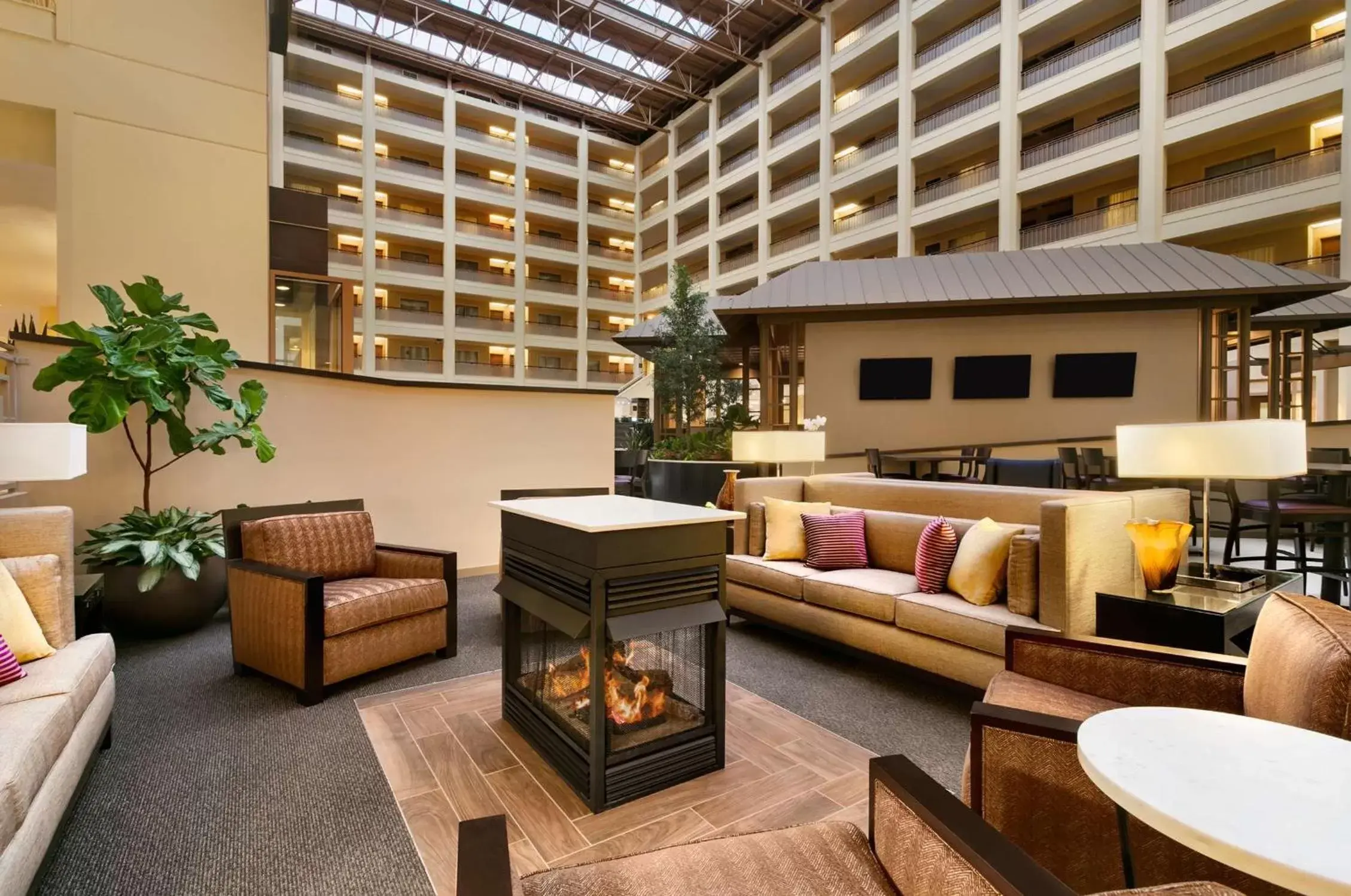 Lobby or reception in Embassy Suites by Hilton Chicago North Shore Deerfield Lobby or reception in Embassy Suites by Hilton Chicago North Shore Deerfield