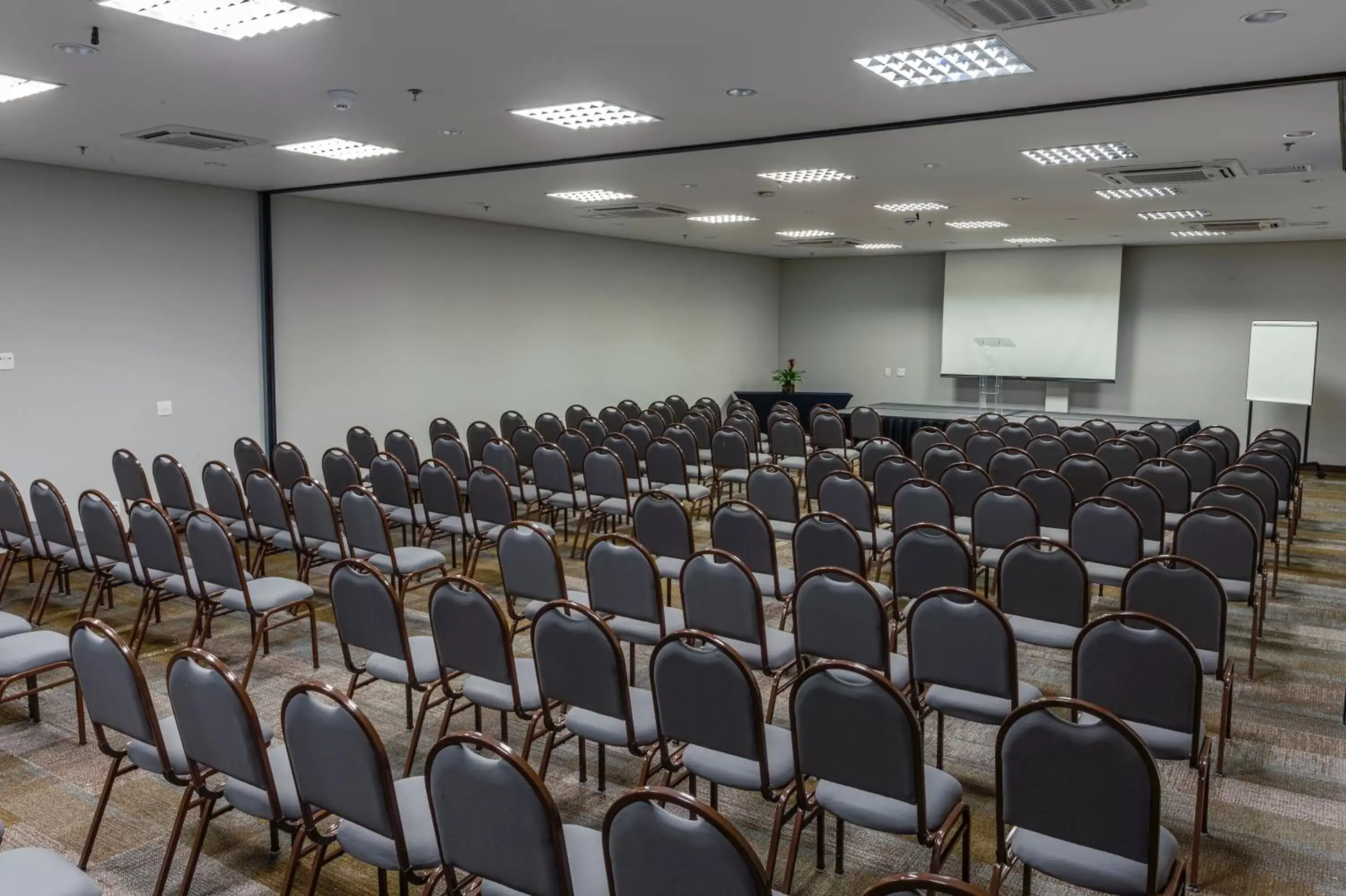 Meeting/conference room in Blue Tree Towers Valinhos