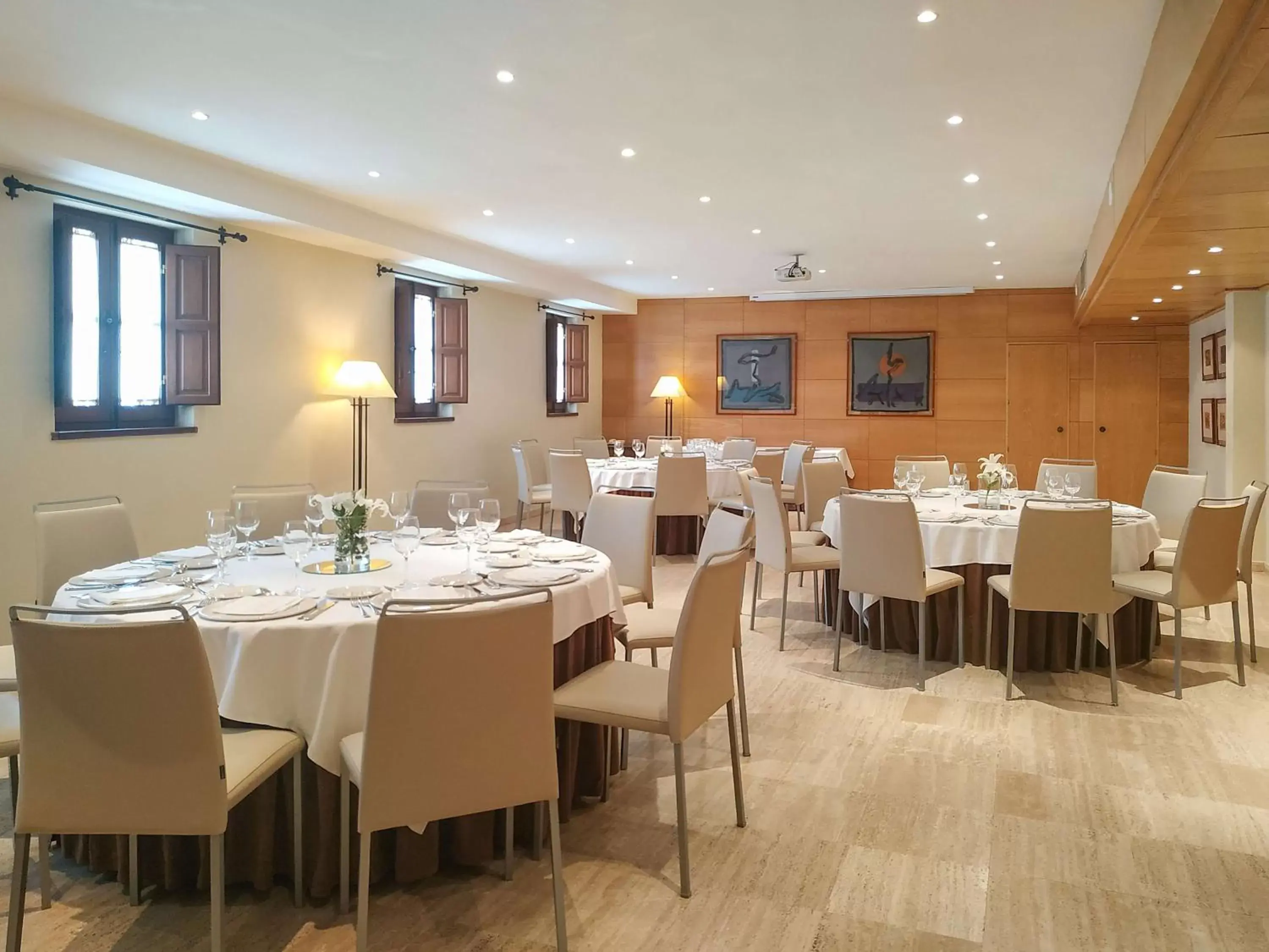 Meeting/conference room, Restaurant/Places to Eat in NH Collection Salamanca Palacio de Castellanos