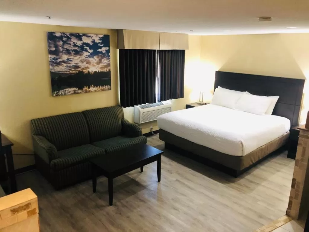 Bed in wallaceburg inn