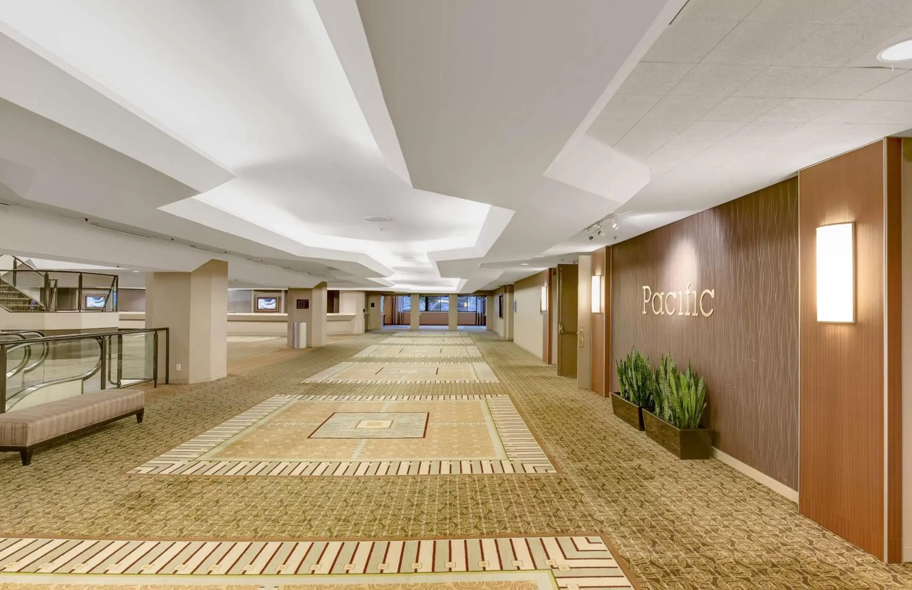 Lobby or reception in Hilton Anaheim